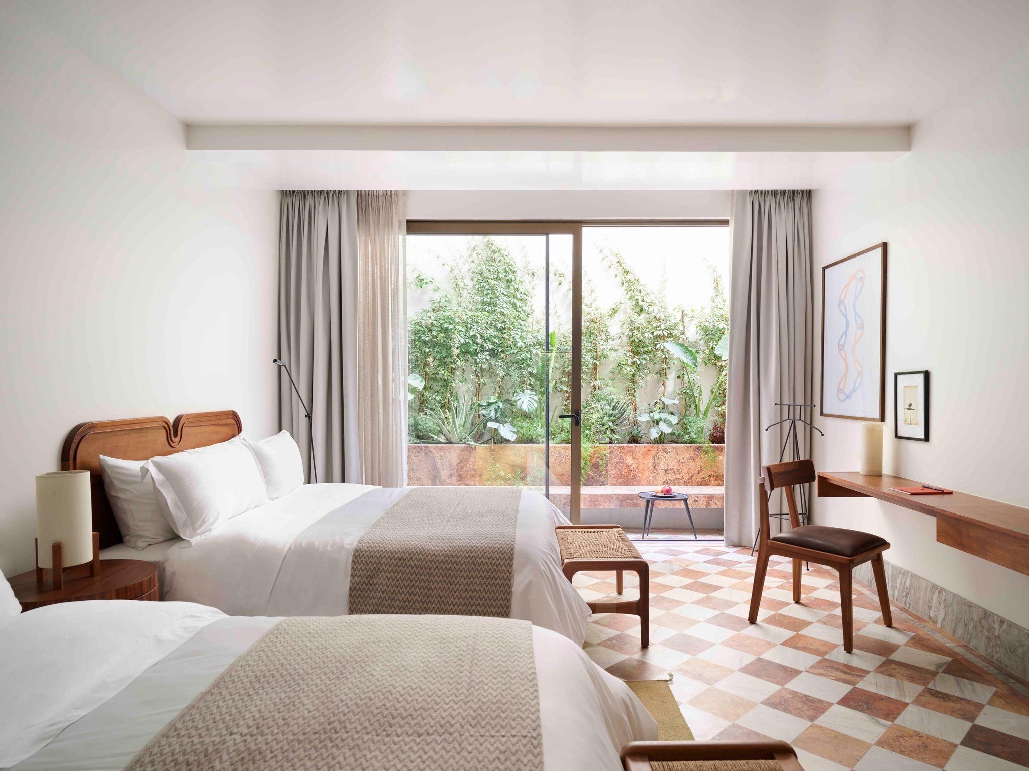 Premium Courtyard Double Queen