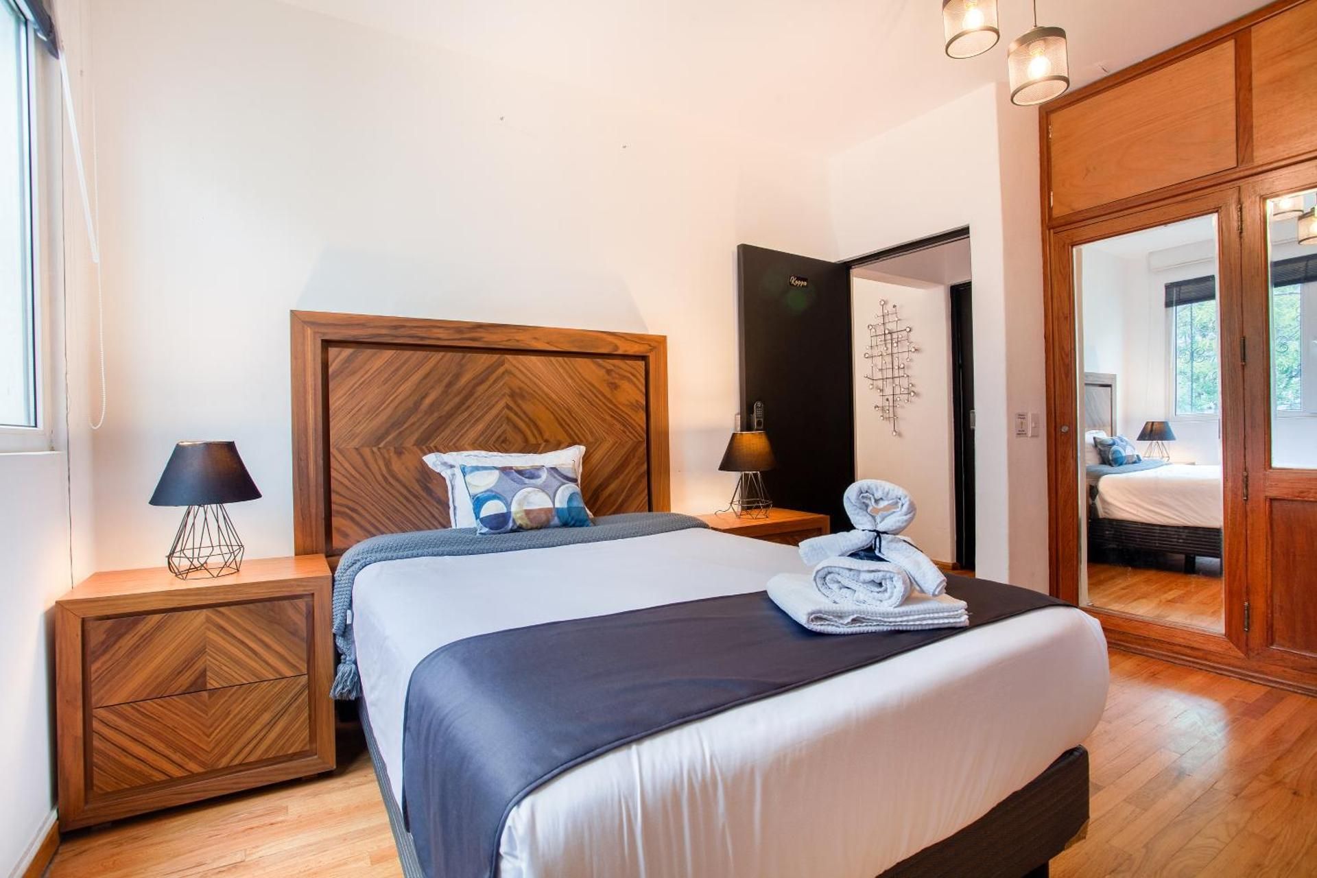 Deluxe Double Room with Shower