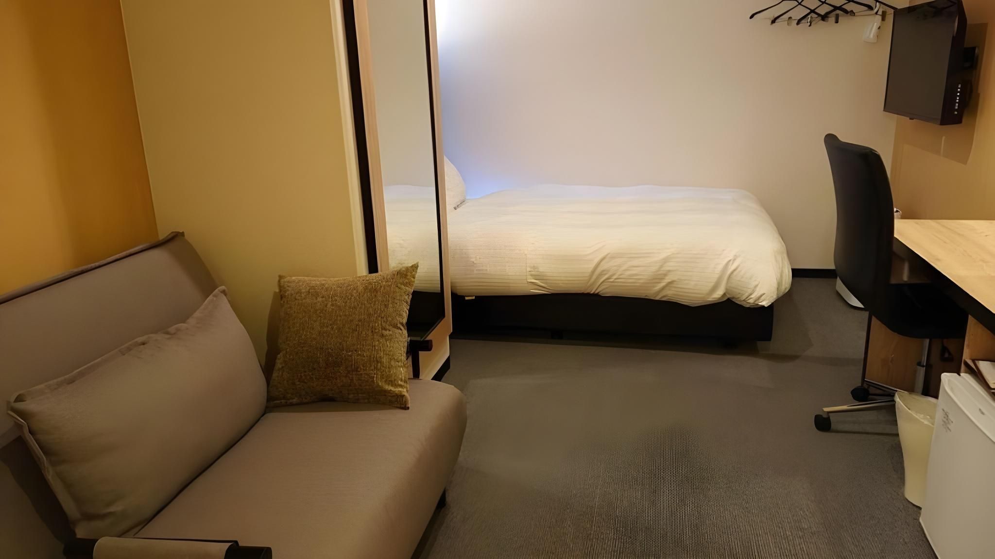 Universal Room - Non-Smoking