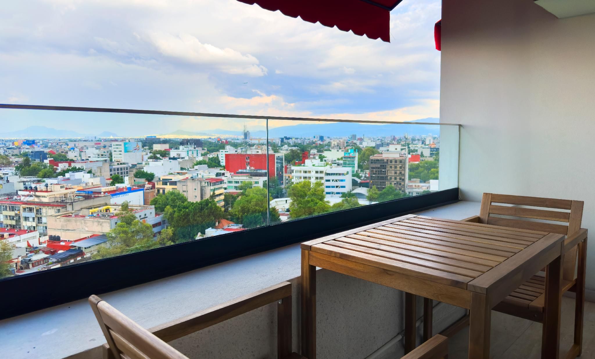 Suite Balcony
