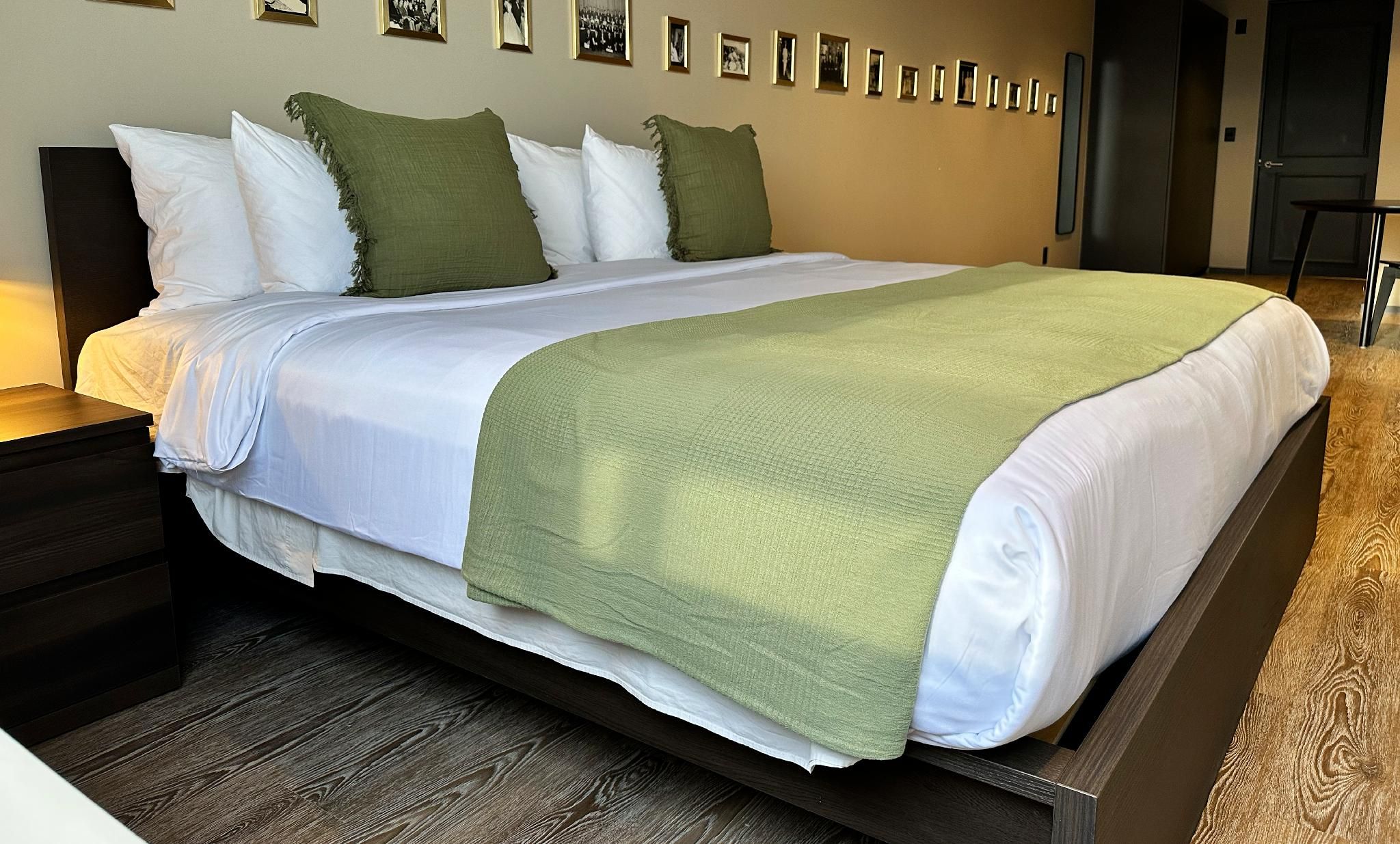 Hive Roma Hotel By G Hotels Deluxe Suite 2