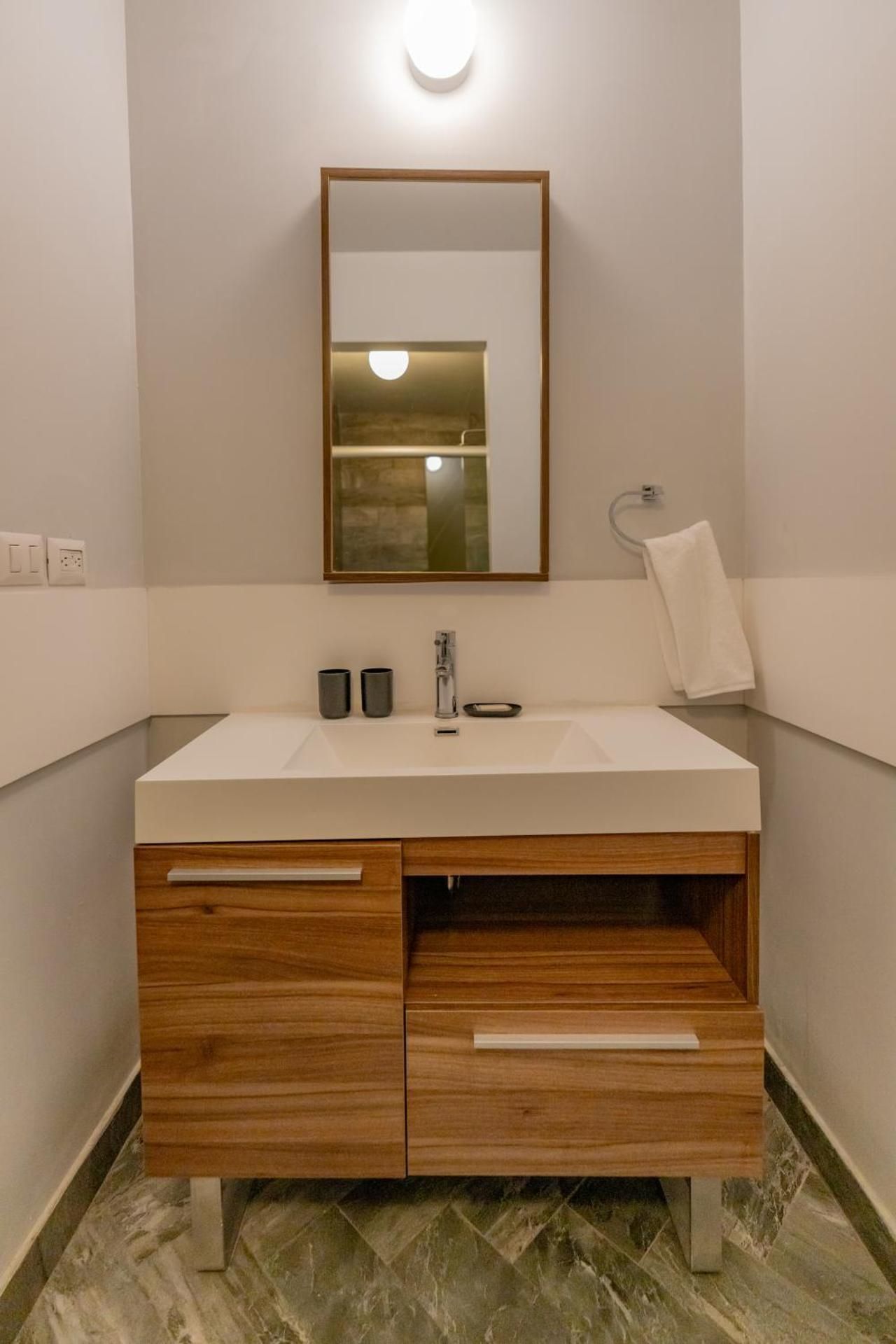One-Bedroom Apartment with Balcony
