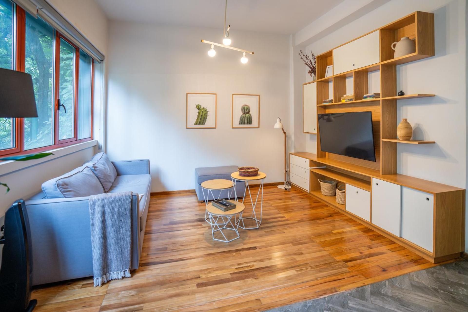 One-Bedroom Standard Apartment