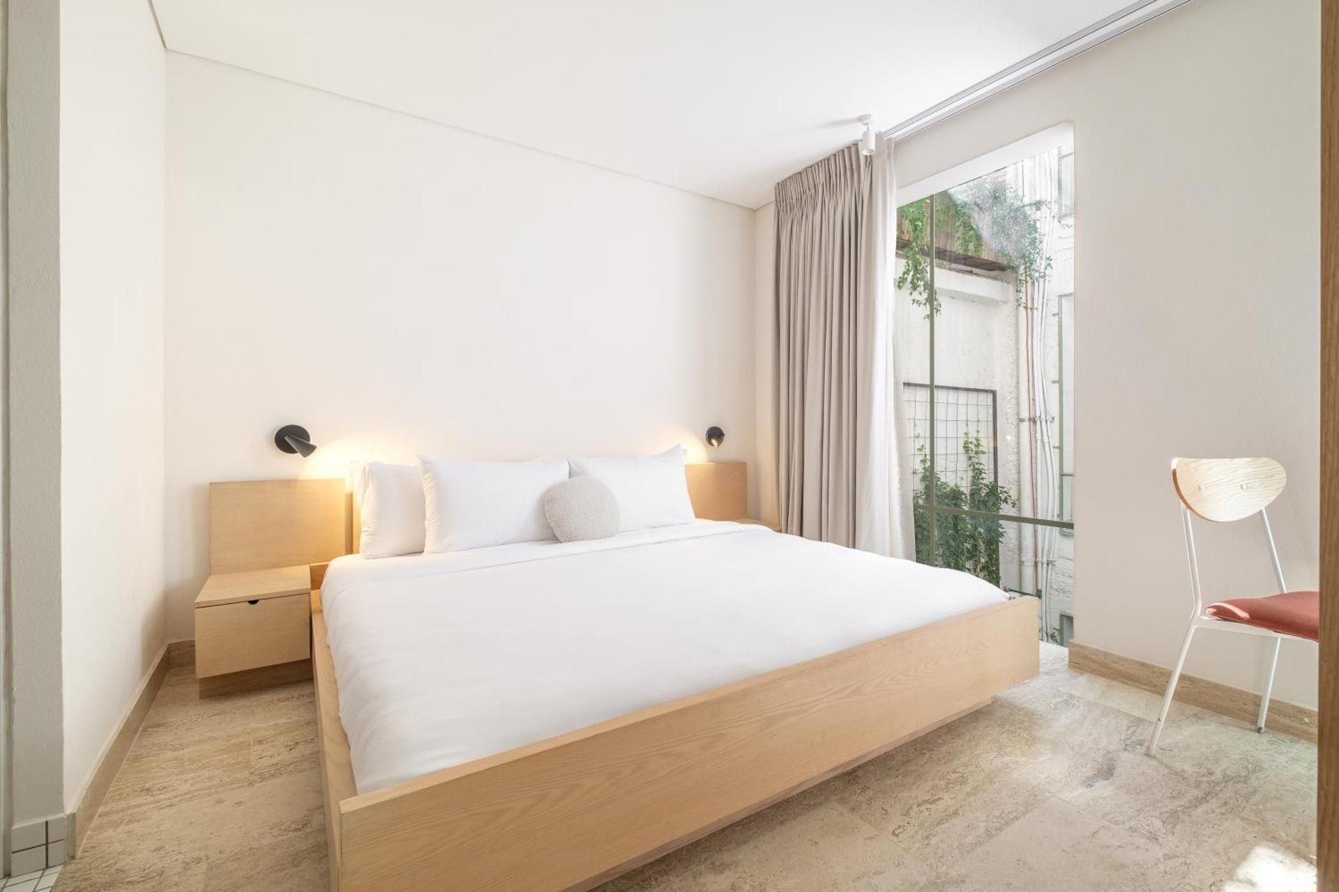 Apartment with Balcony