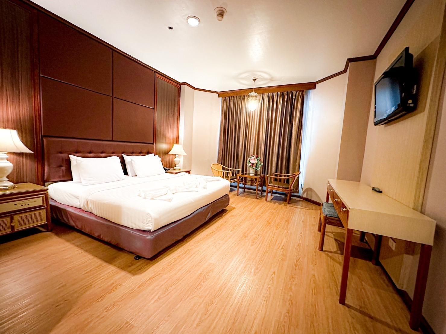 Superior Room for 2 People