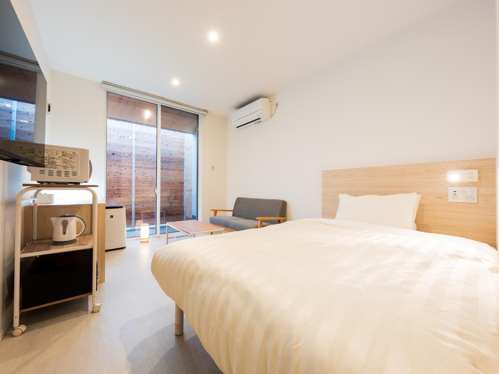 Semi-Double Room