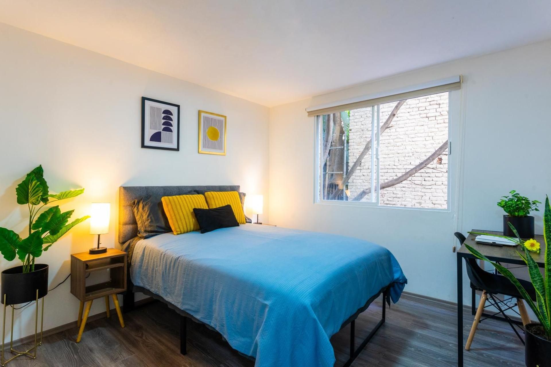 Double Room with Shared Bathroom
