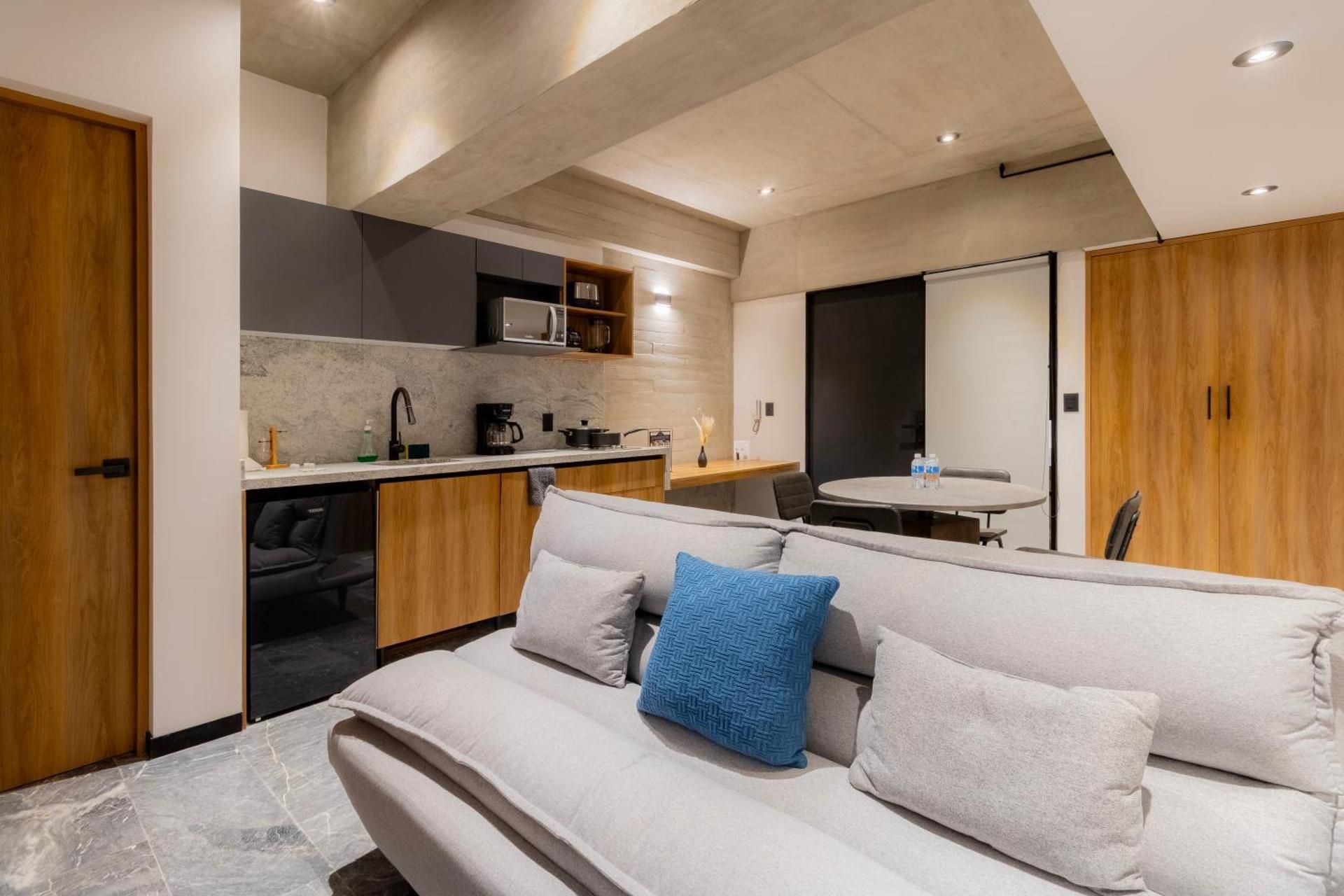 Family Apartment, 2 Bedrooms, Street View