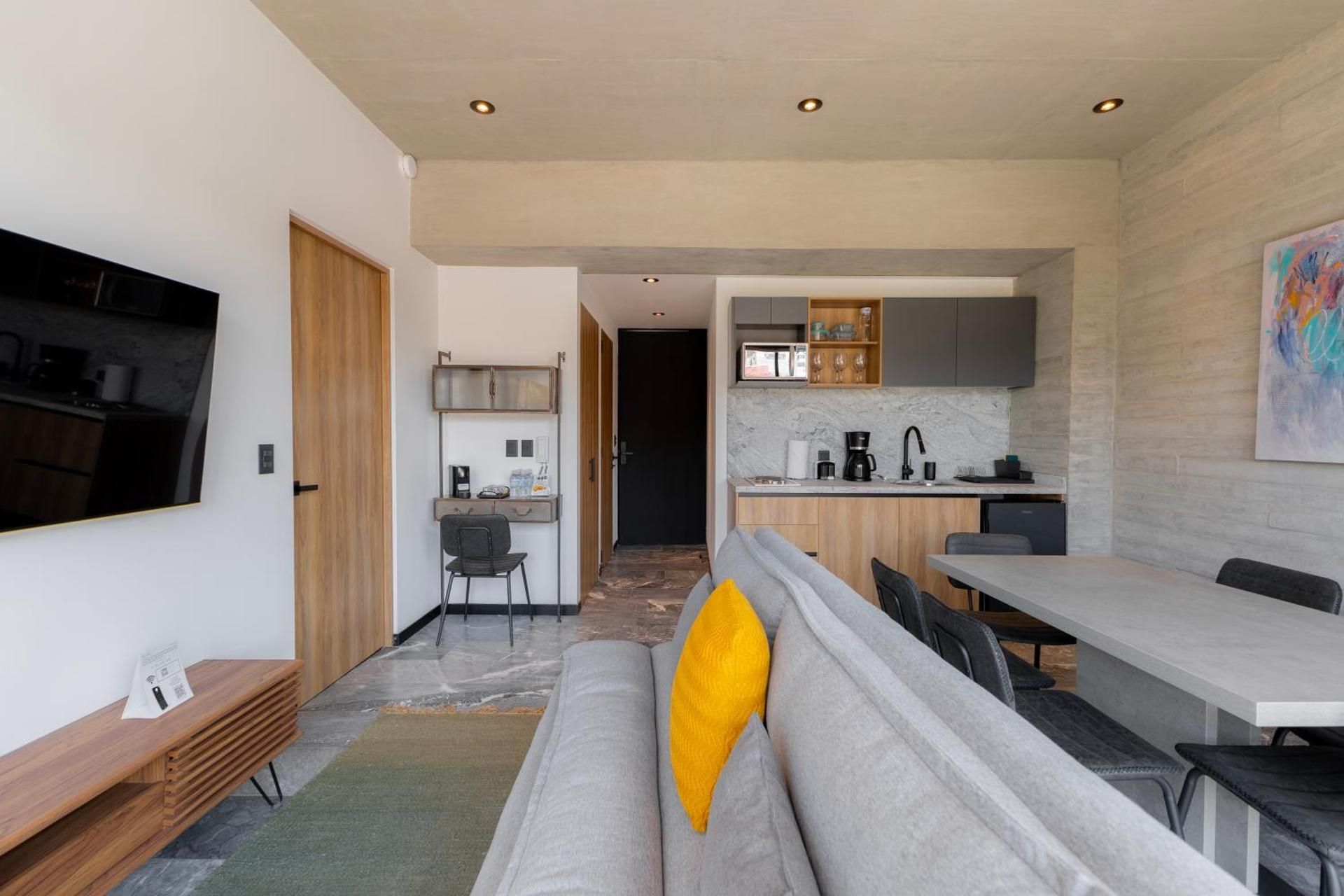 Deluxe Apartment, Balcony