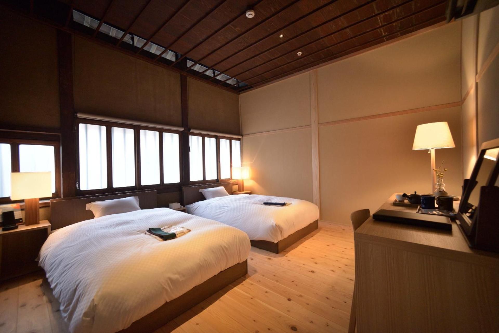 Economy Twin Room