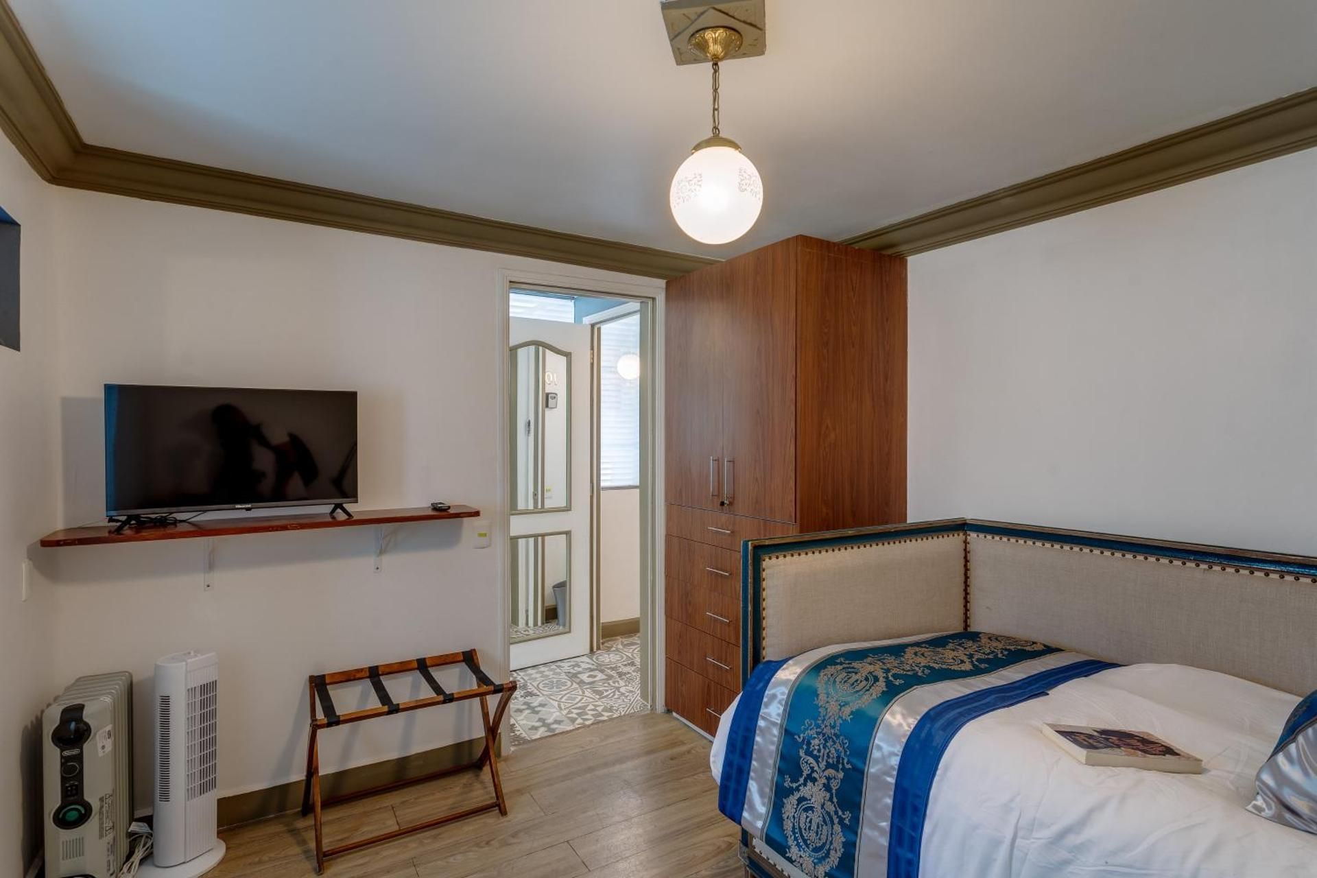 Budget Single Room