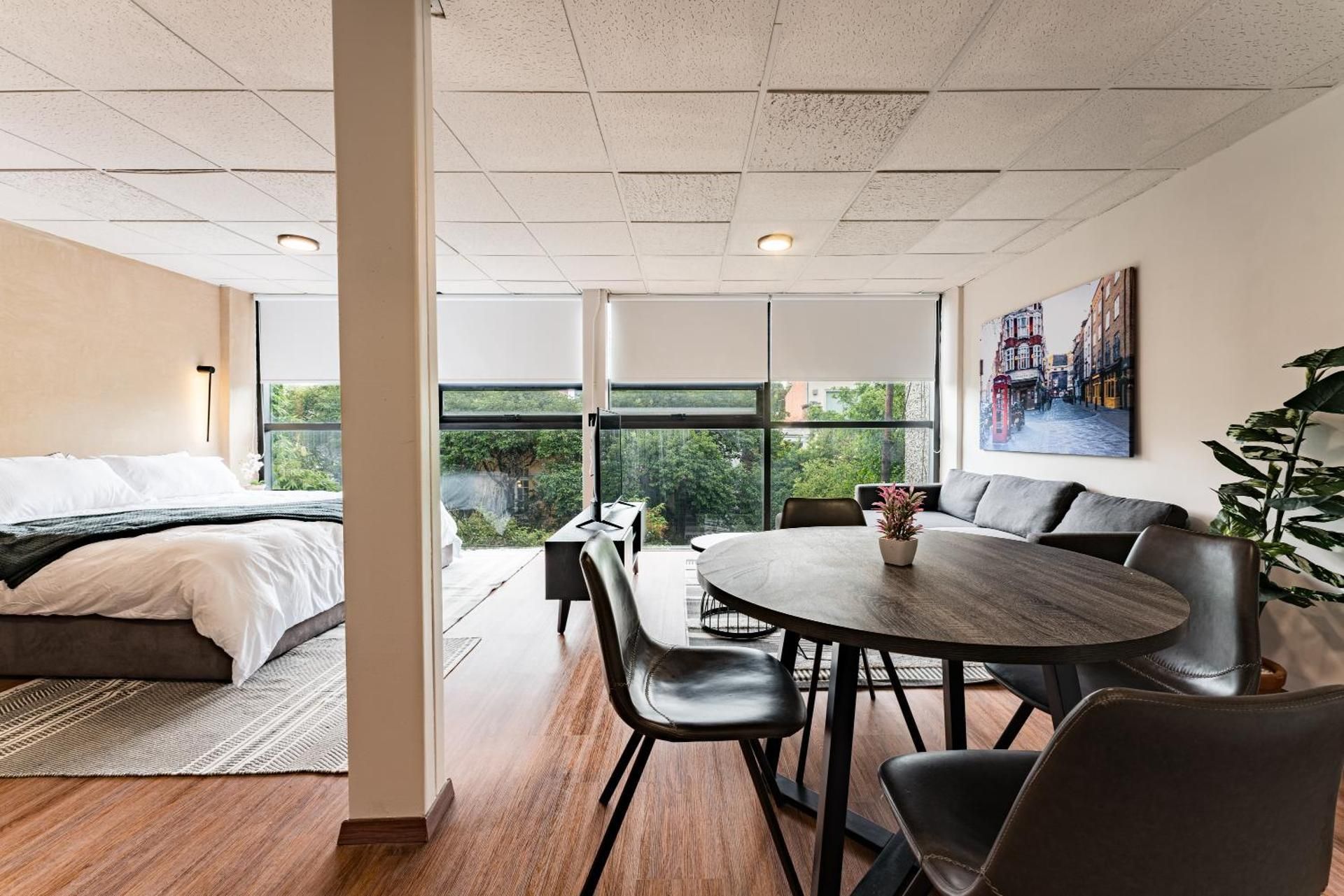 One-Bedroom Superior Apartment