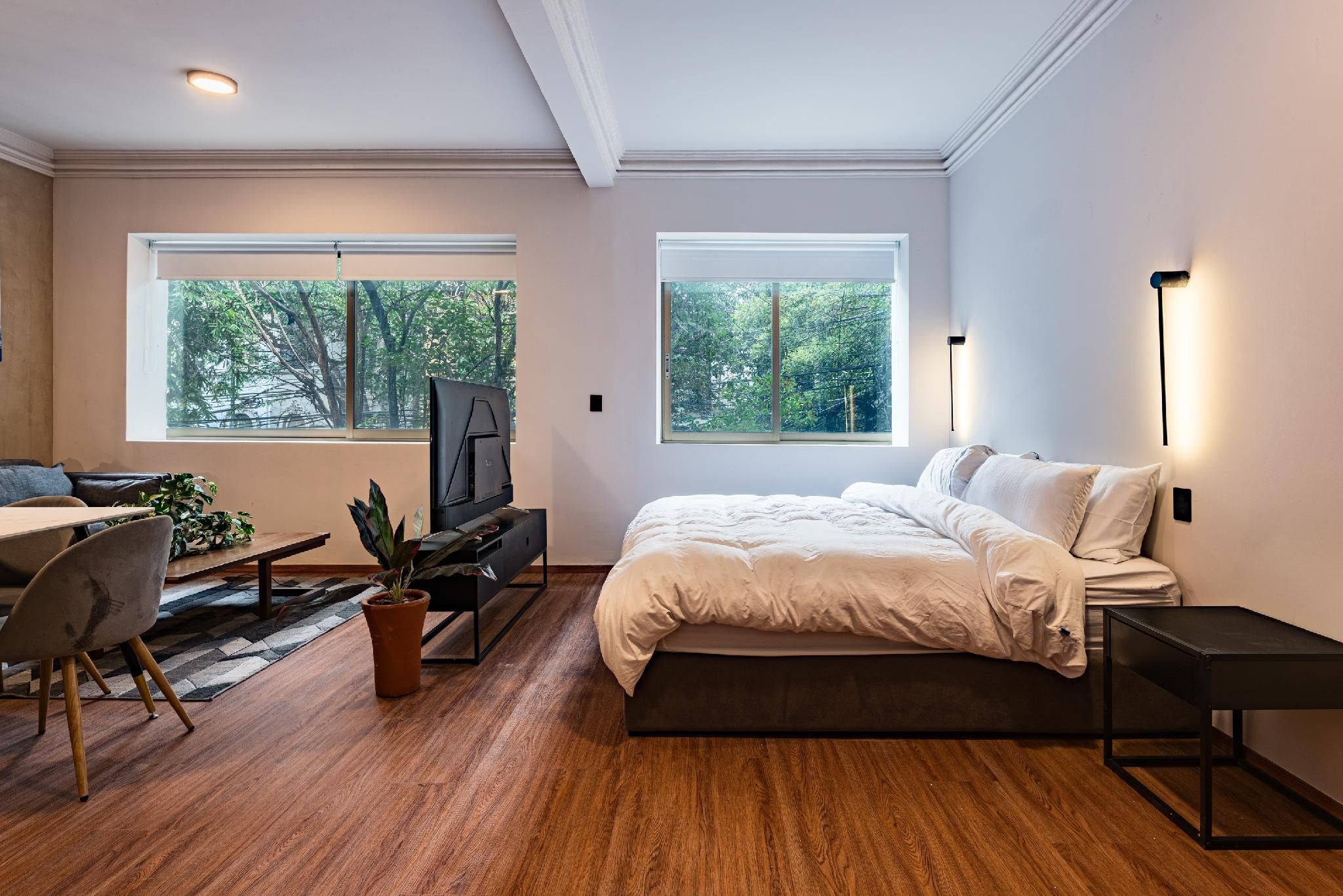 Loft Cozy Queen Room