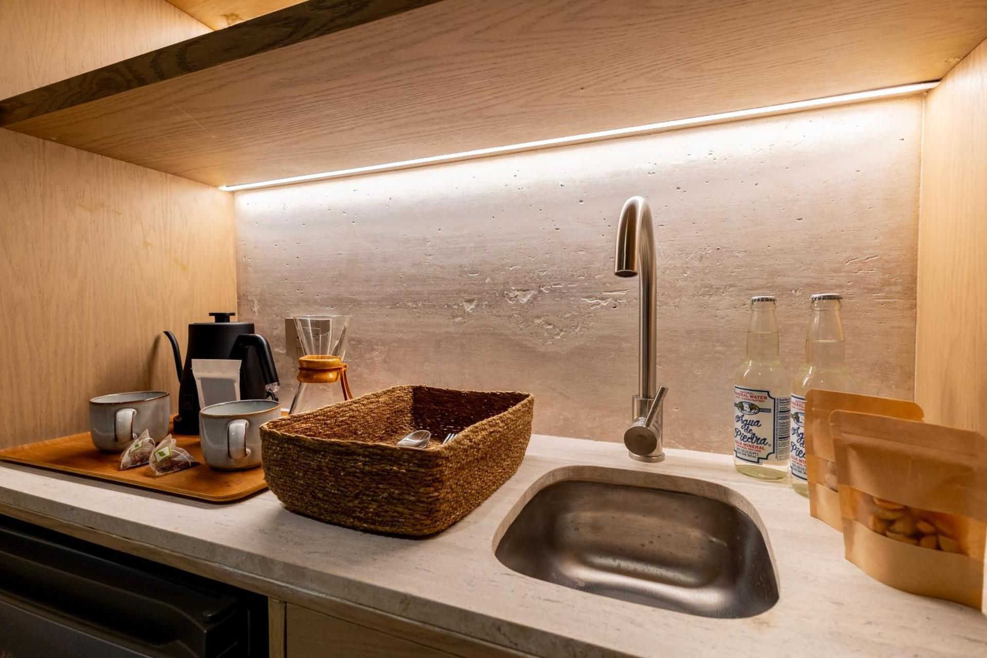 Suite with Hot Tub