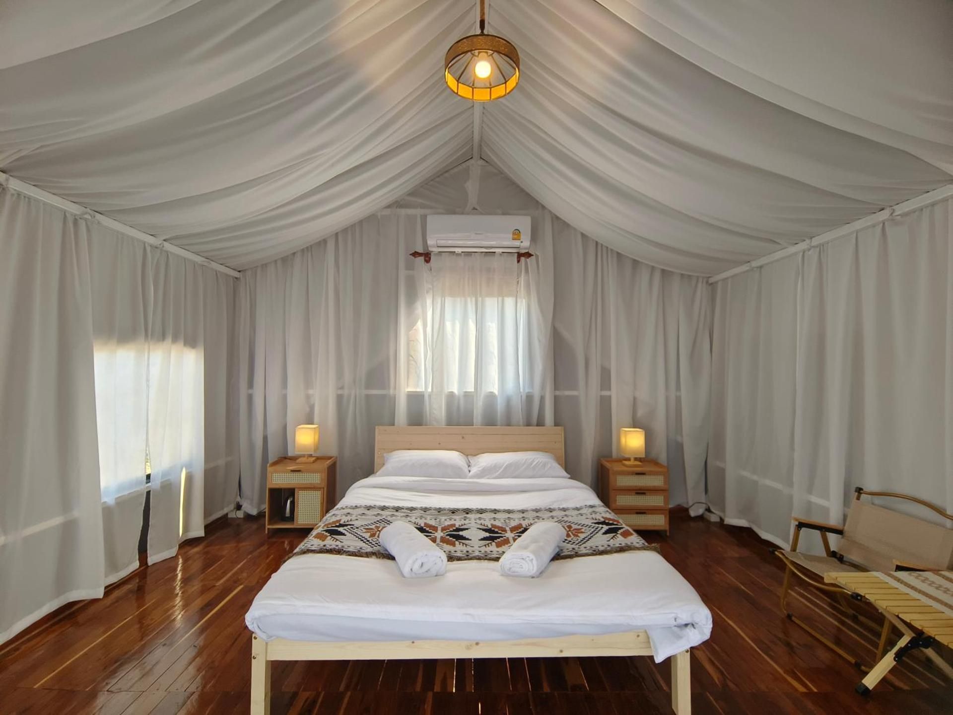 Double Room with Mountain View