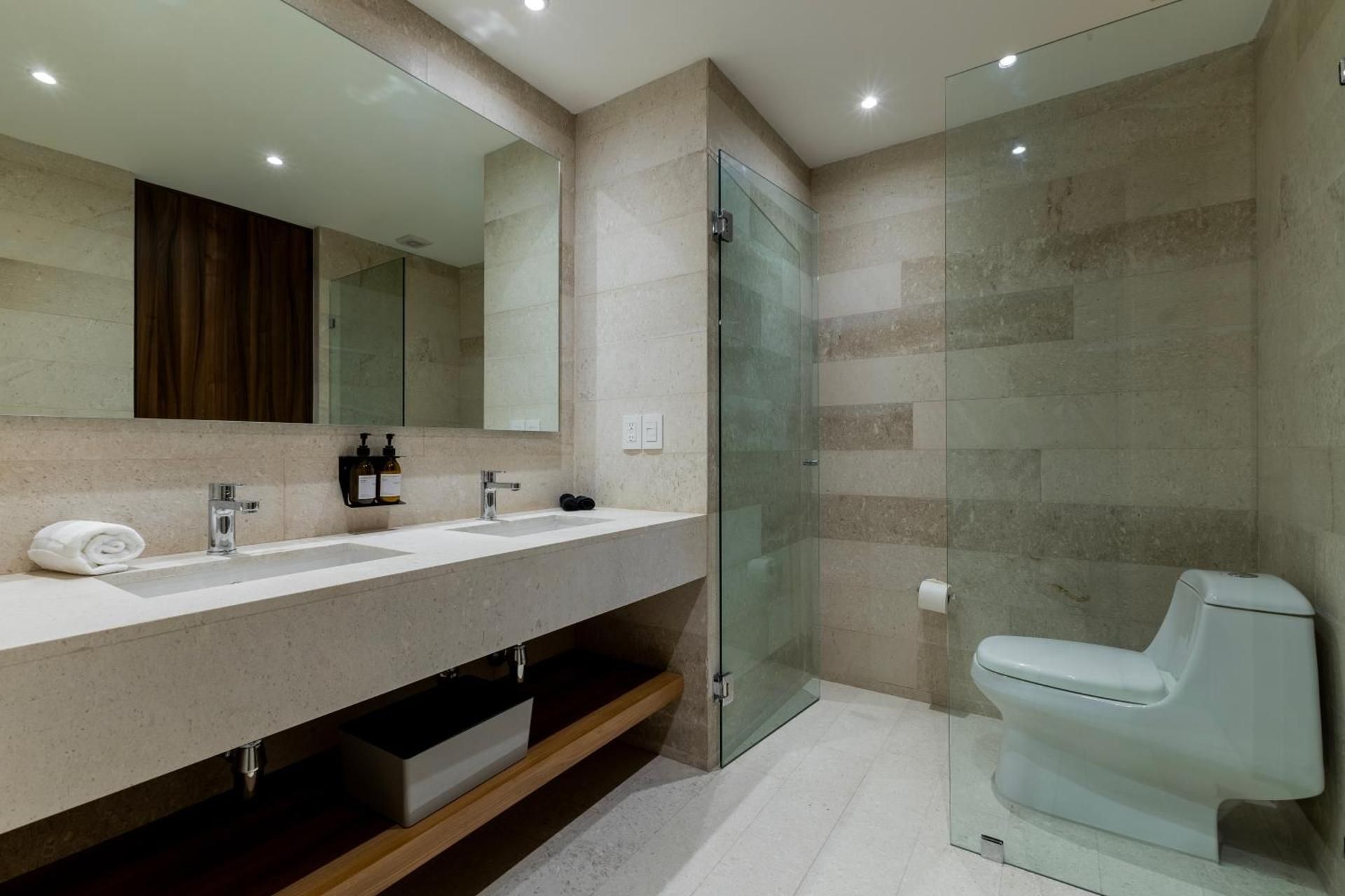 Deluxe Penthouse, 4 Bedrooms, Terrace
