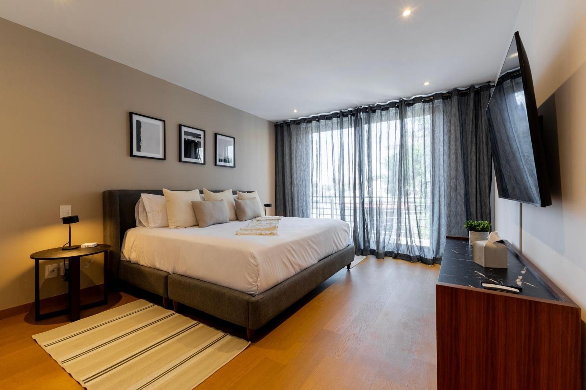 Deluxe Penthouse, 4 Bedrooms, Terrace