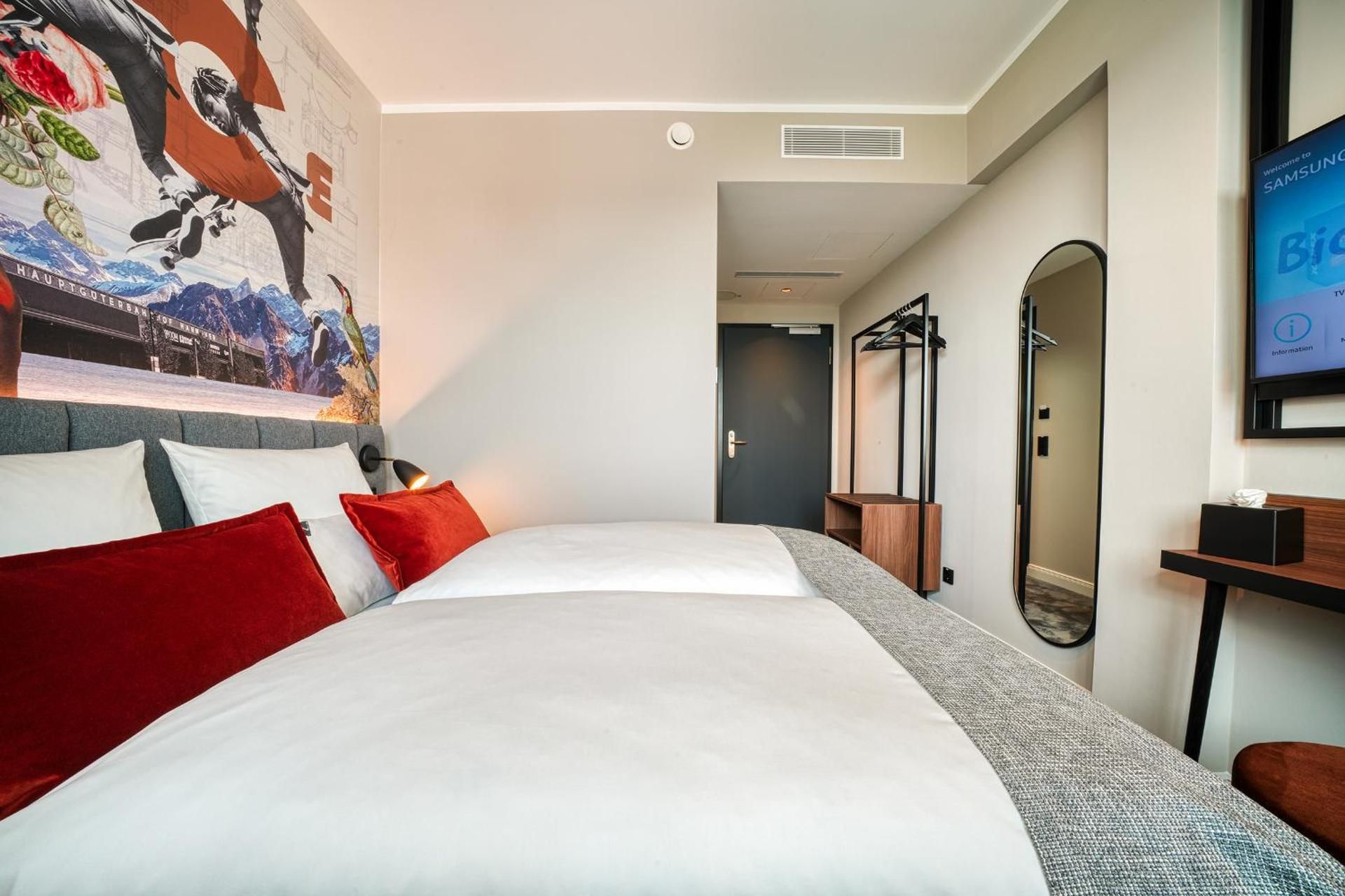 Standard Accessible Room, 1 Double Bed
