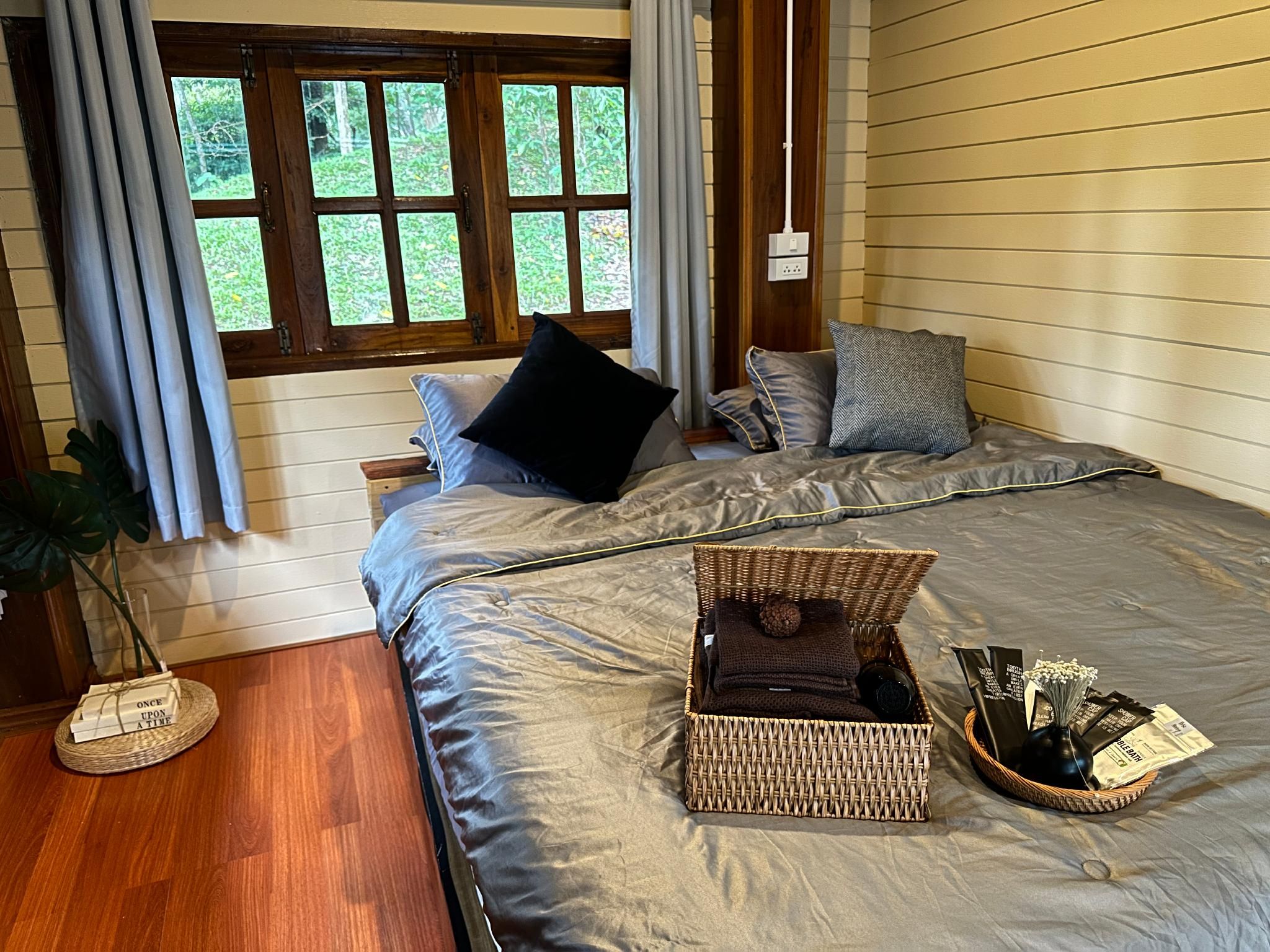 Family Suite with Private Outdoor Hot Tub