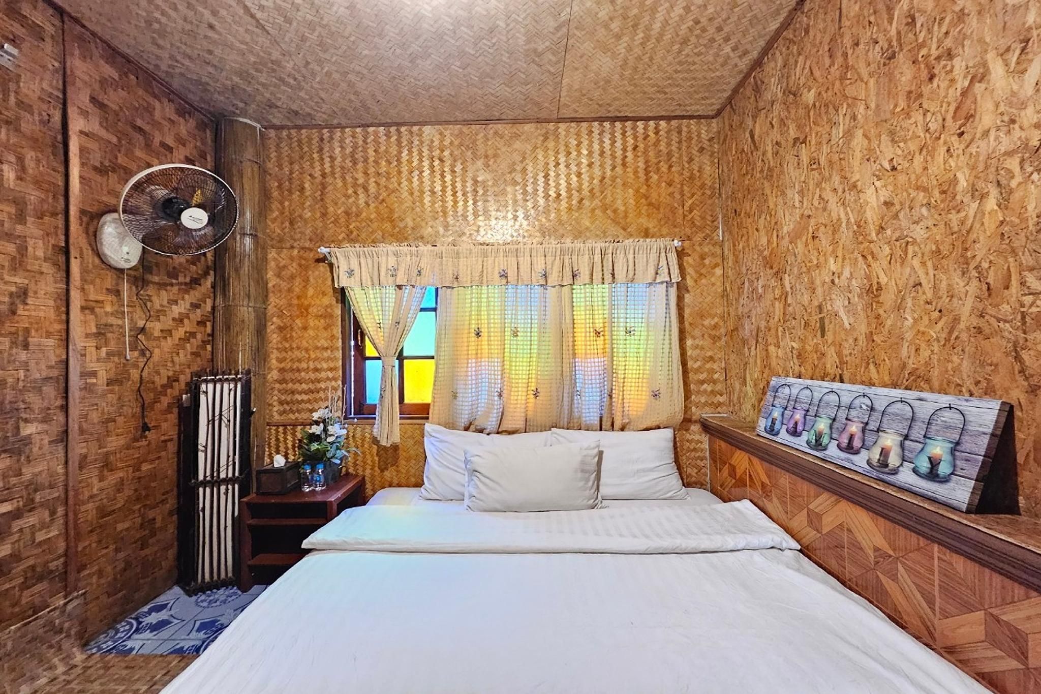 Mae Mae Home Standard Double Room 2