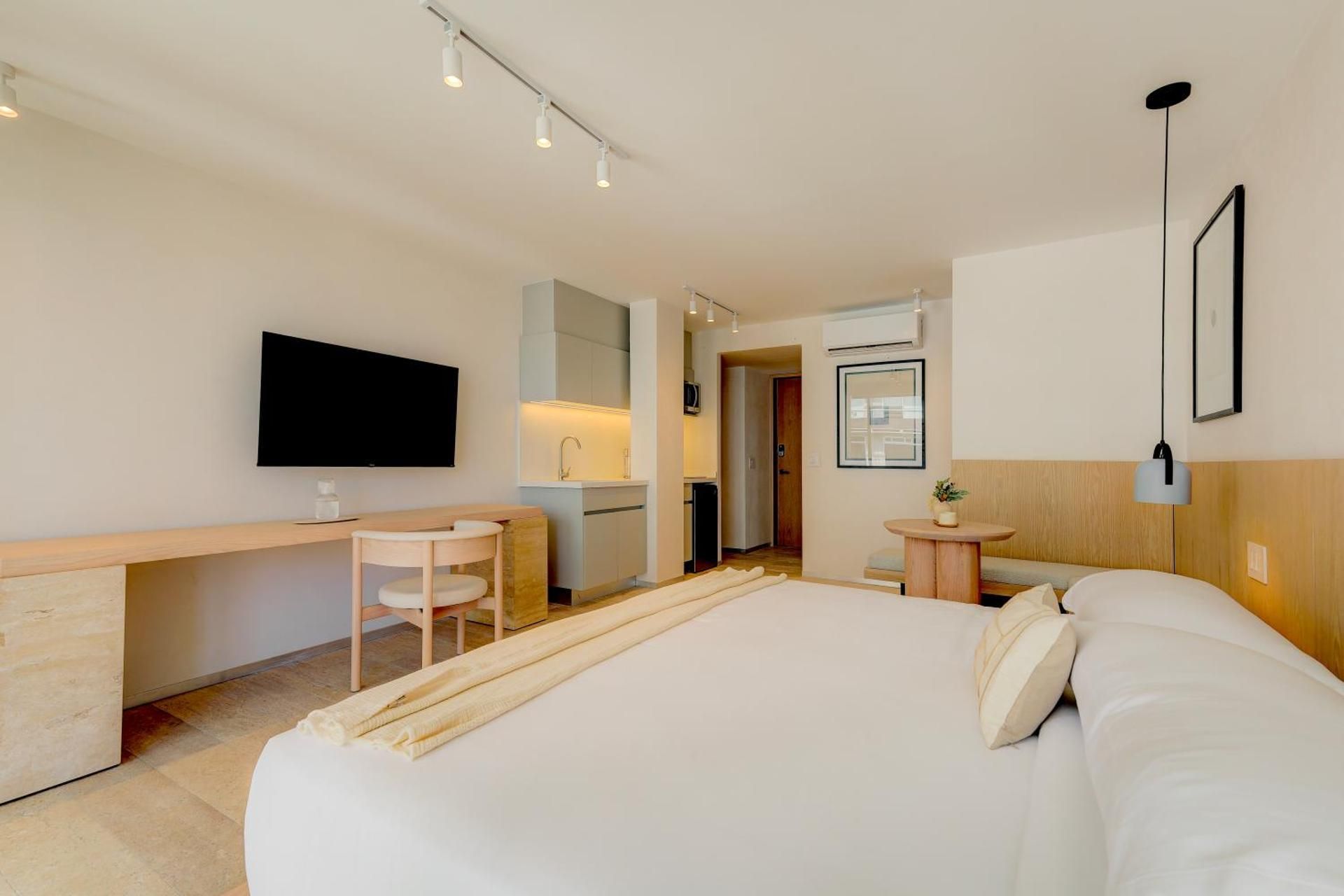 Design Apartment, Balcony, City View