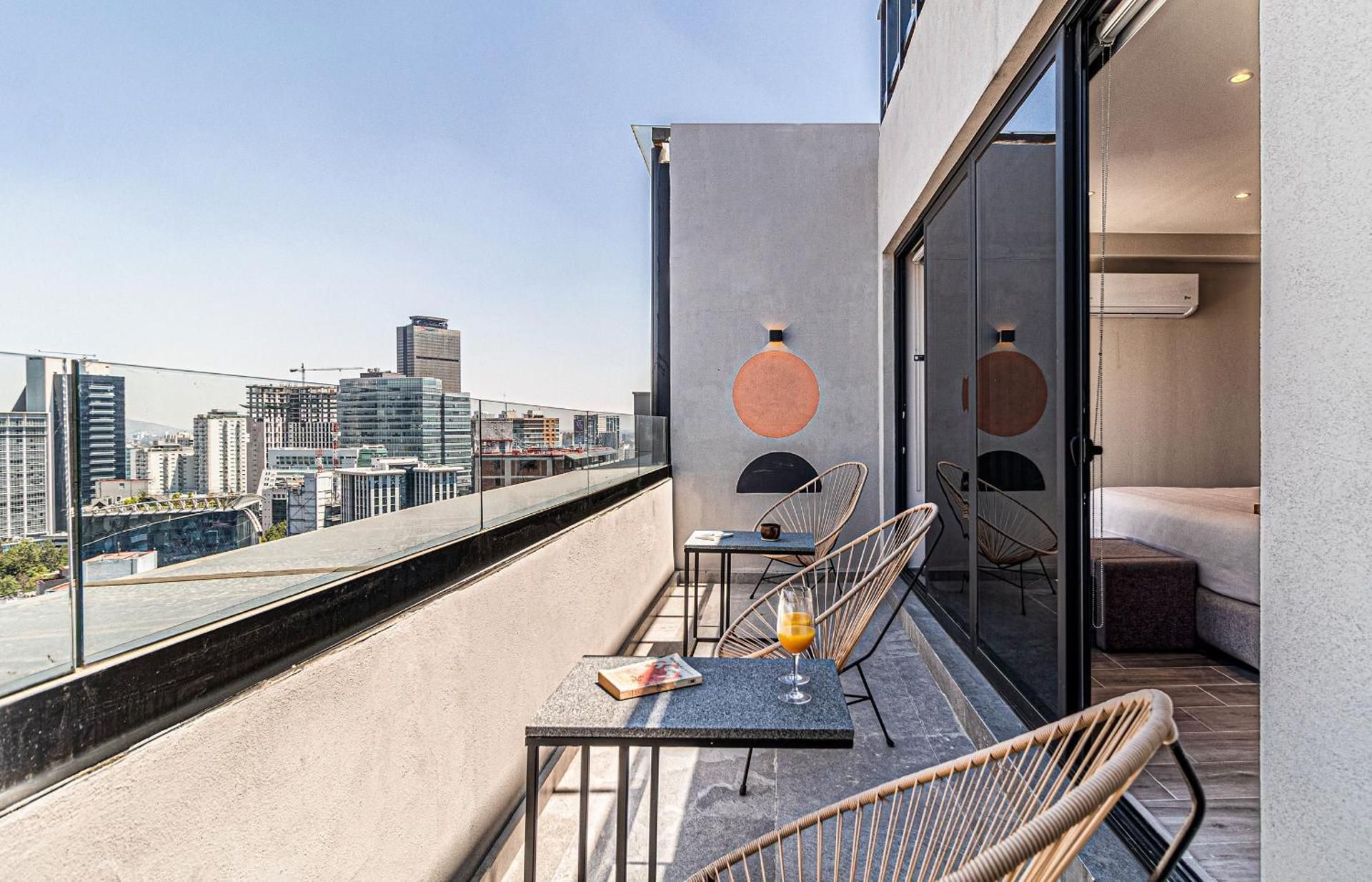 Apartment with City View