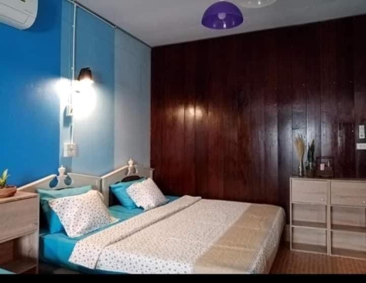 Large Double or Twin Room
