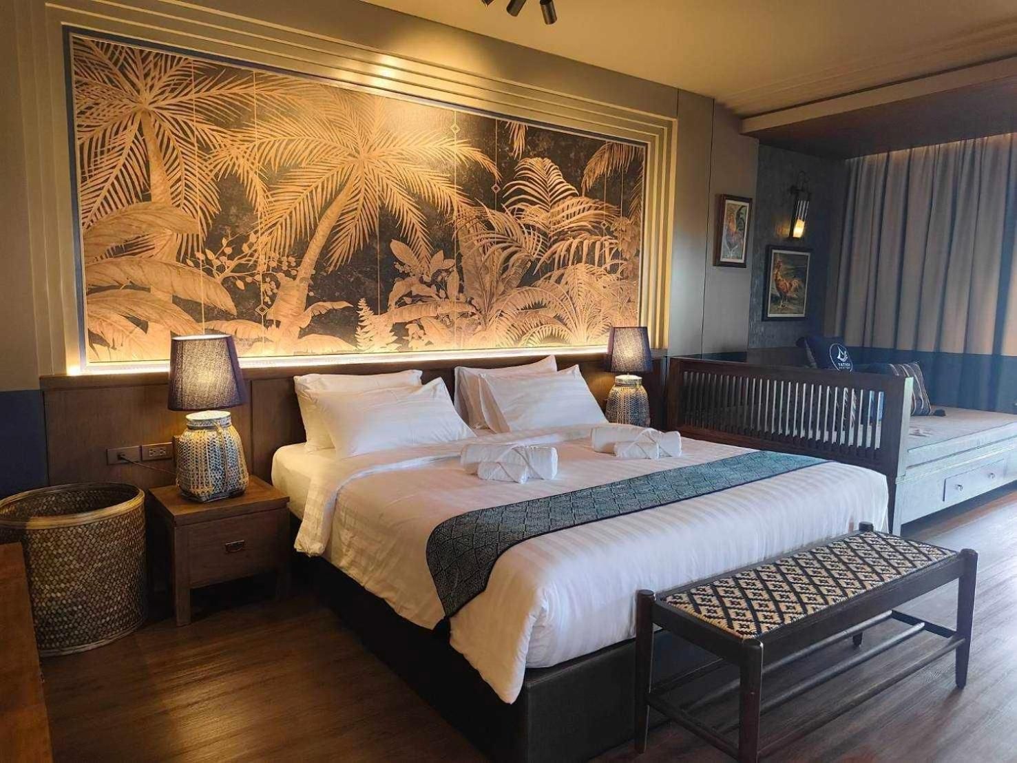 King Room with Mountain View