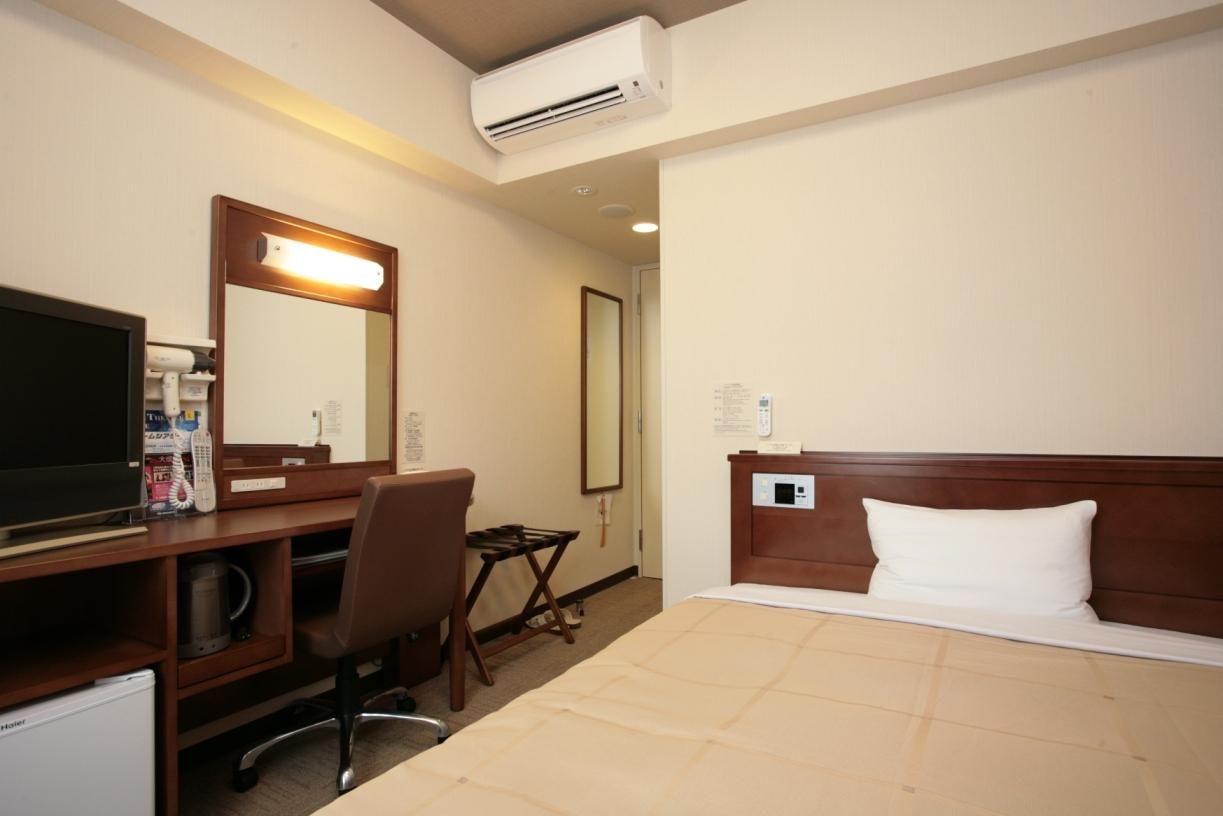 Single Room - Smoking