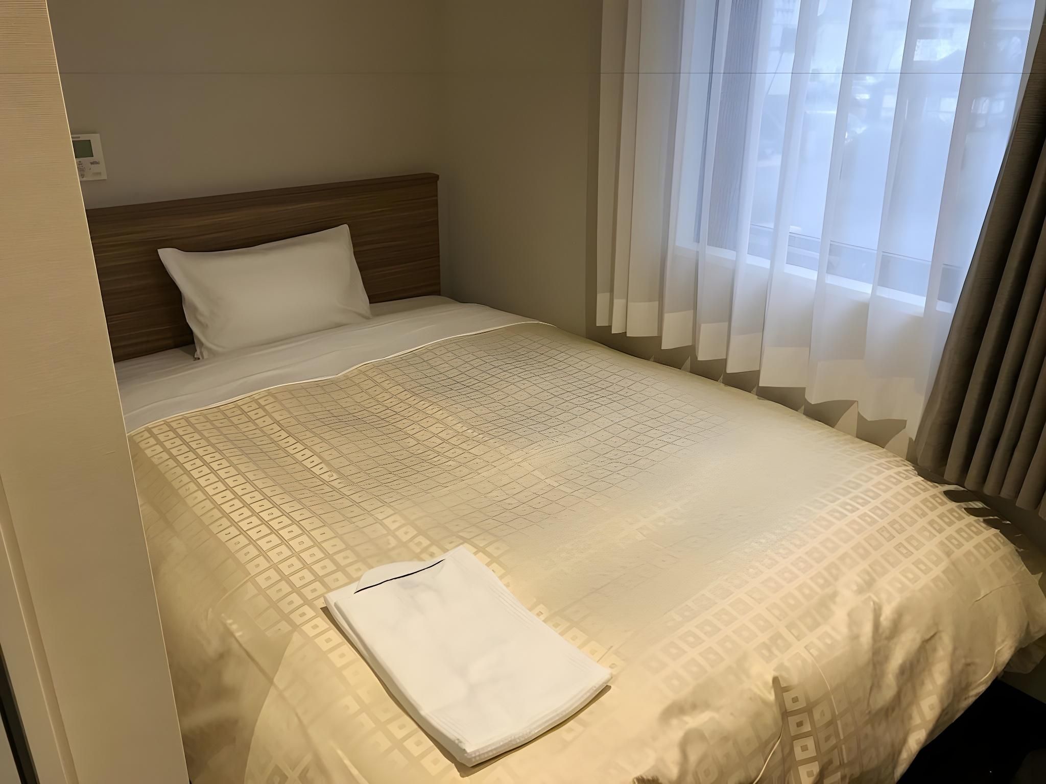 Double Room with Small Double Bed - Non-Smoking