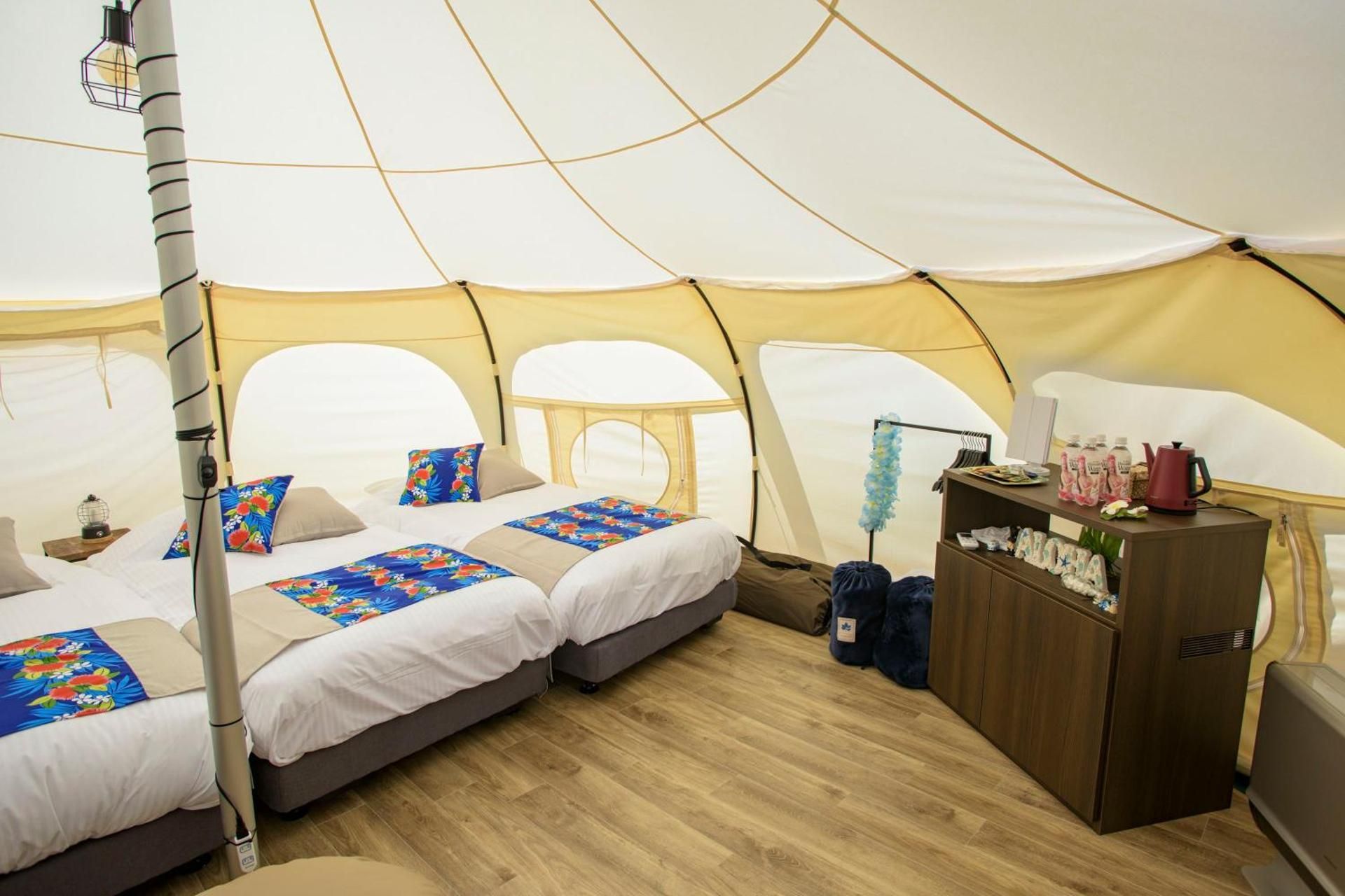 Lotus Tent - Non-Smoking