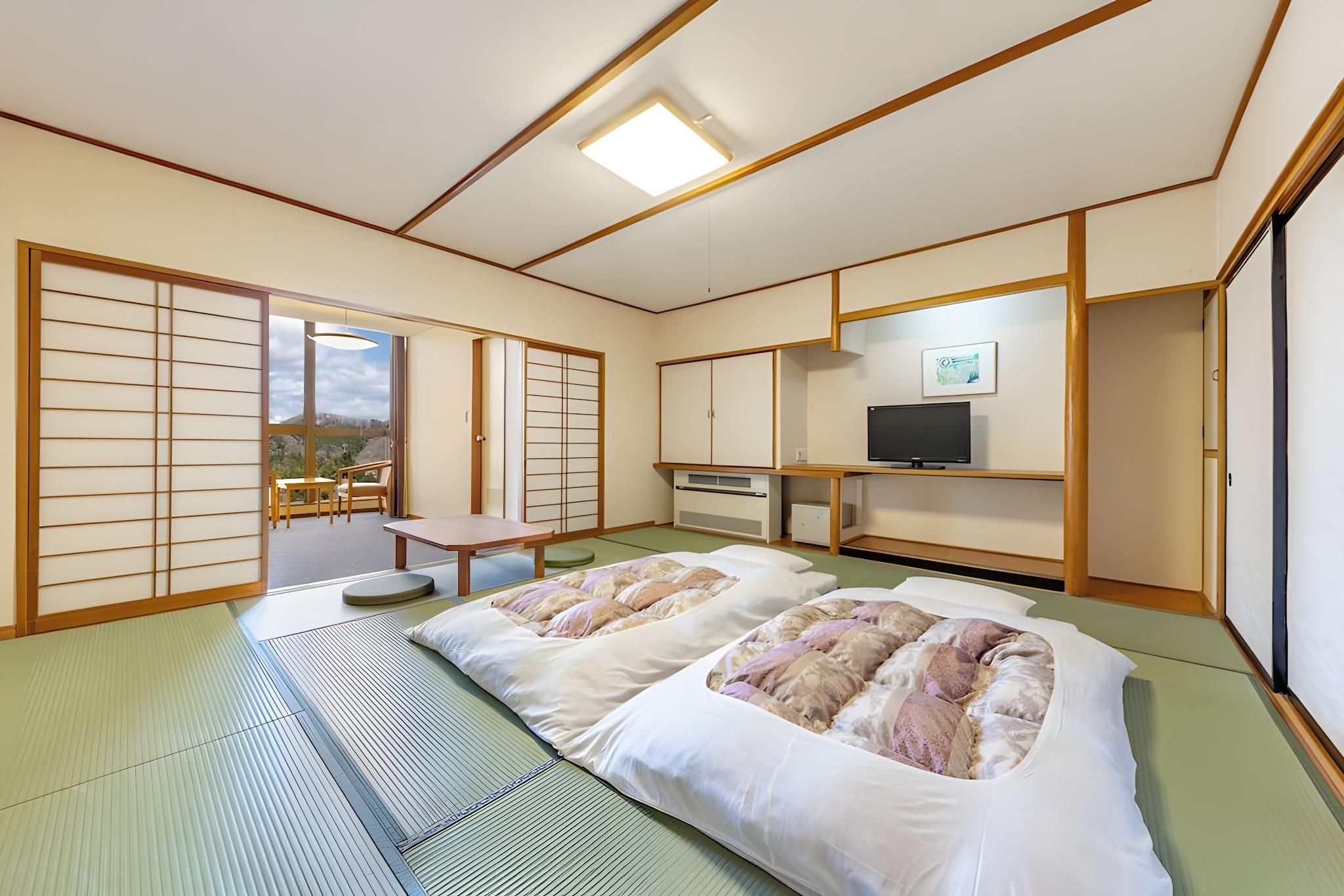 Japanese with Private Bathroom Non-Smoking