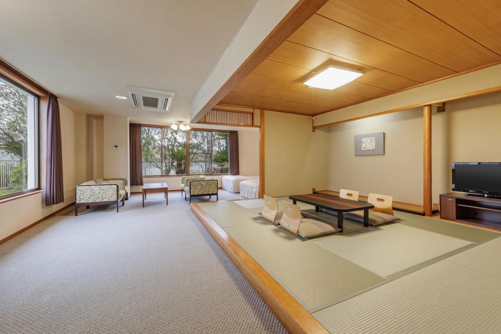 Semi-Special Room B with Tatami Area with Private Bathroom - Non-Smoking