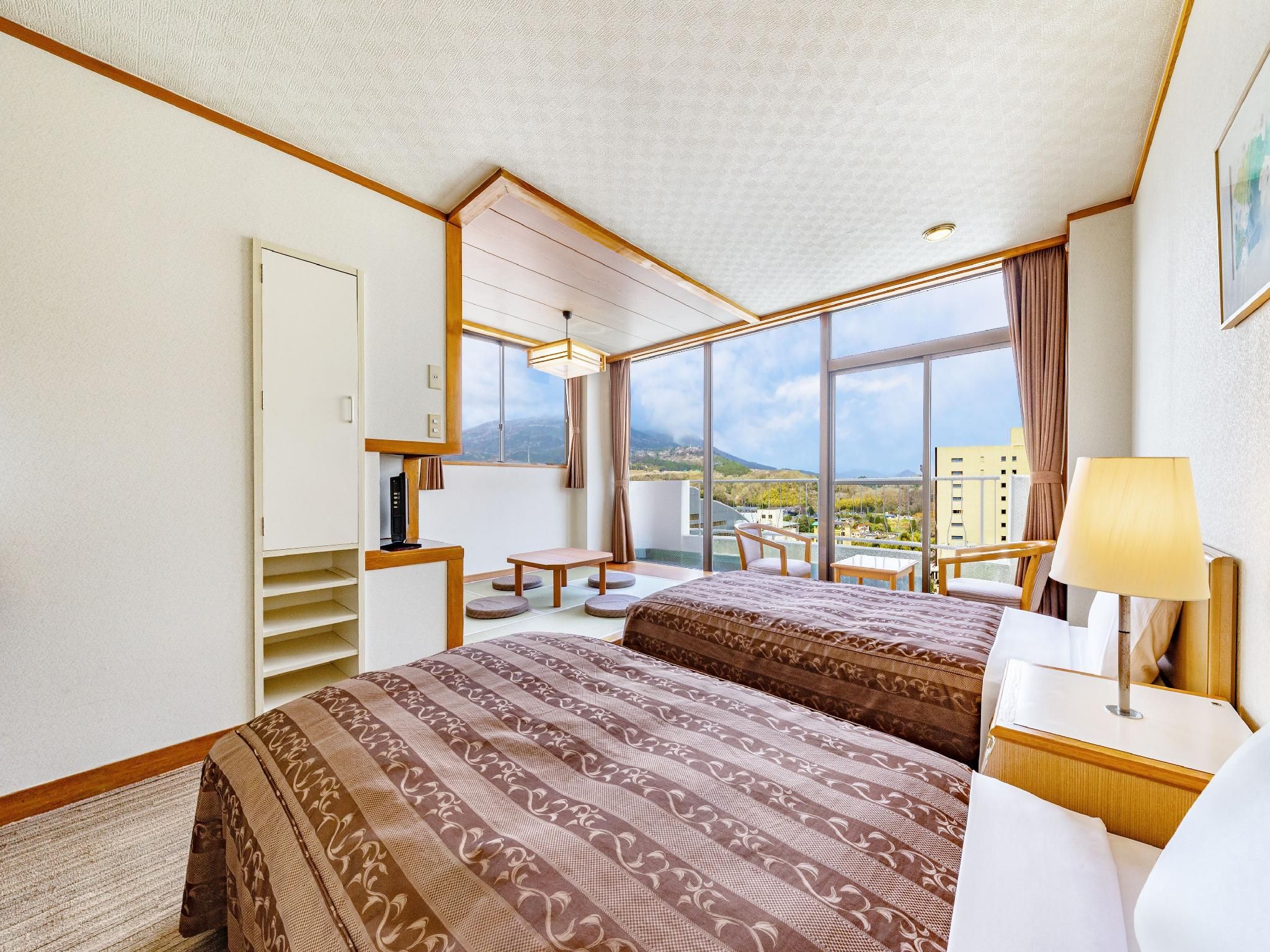 Japanese-Western Style Room A East Wing No1 with Private Bathroom Non-Smoking