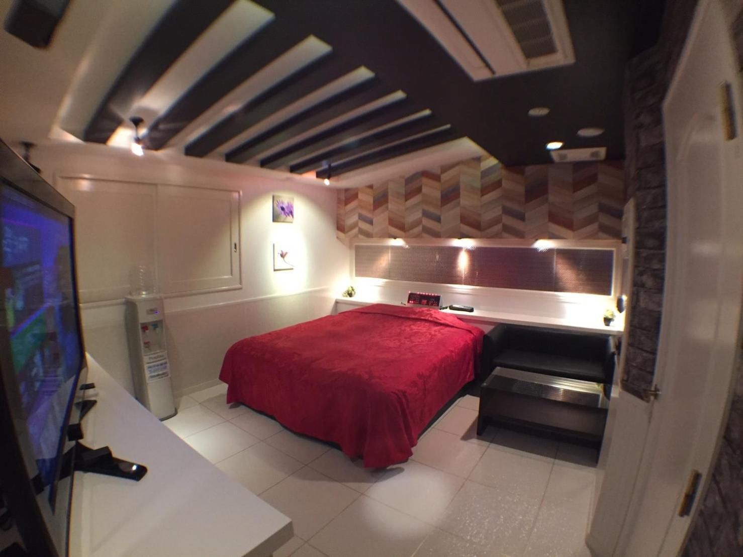 Luxury Double Room + Late Check in at 21:00	
