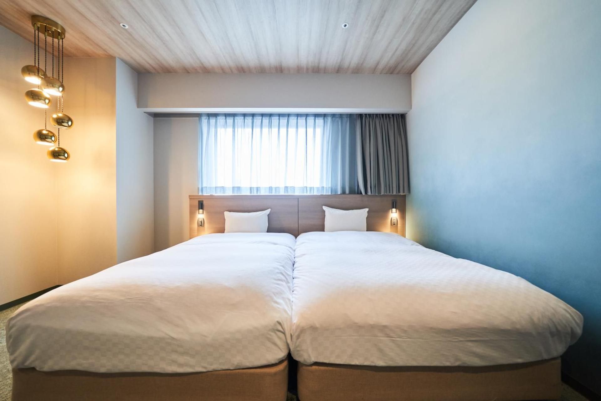 Premium Twin Room - Non-Smoking