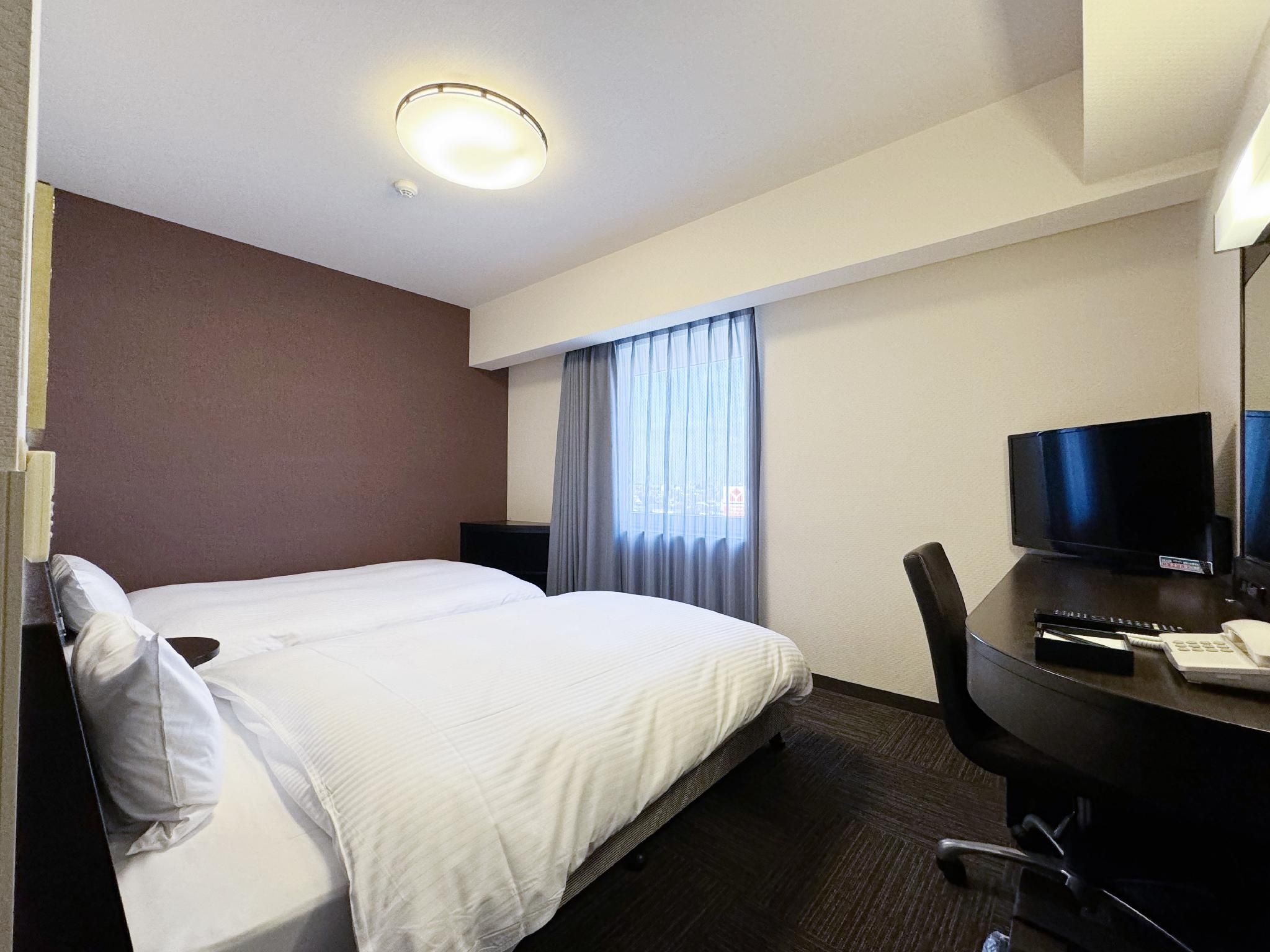 Comfort Twin Room - Non-Smoking