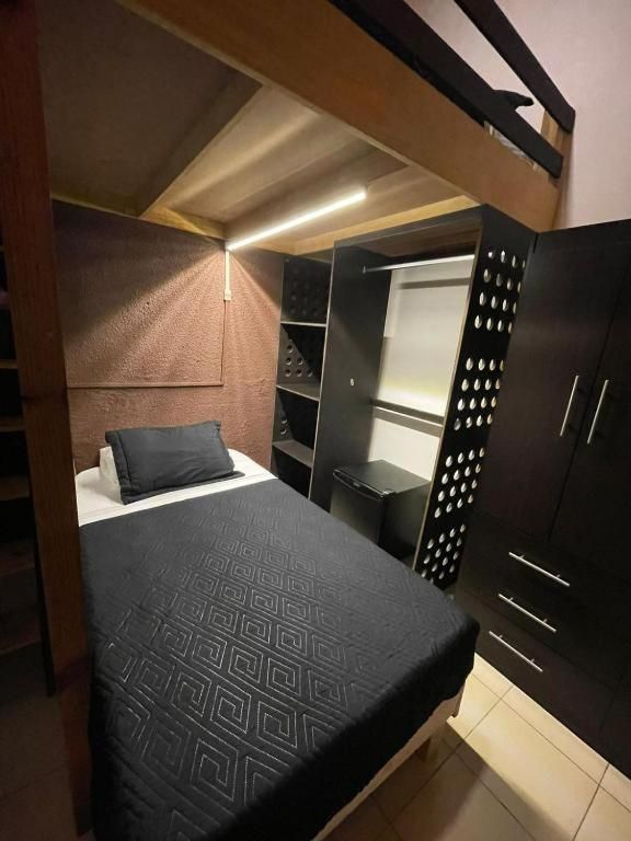 Economy Triple Room with Shared Bathroom