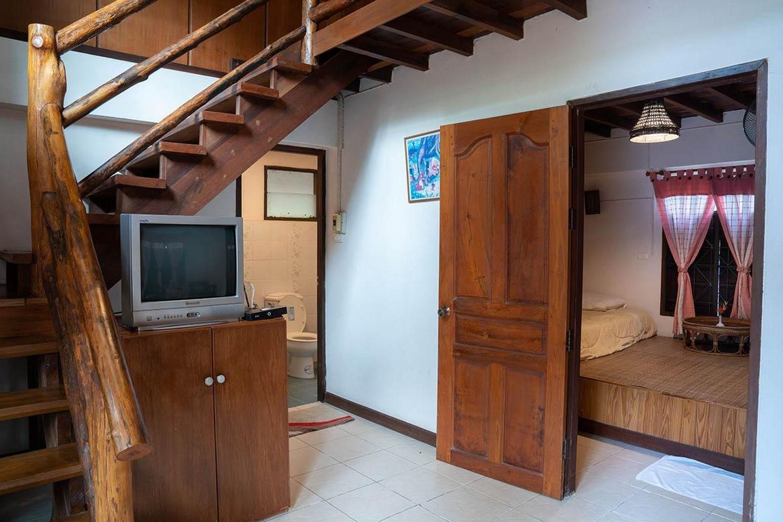 Bhupimarn Garden House House for 4 People 2