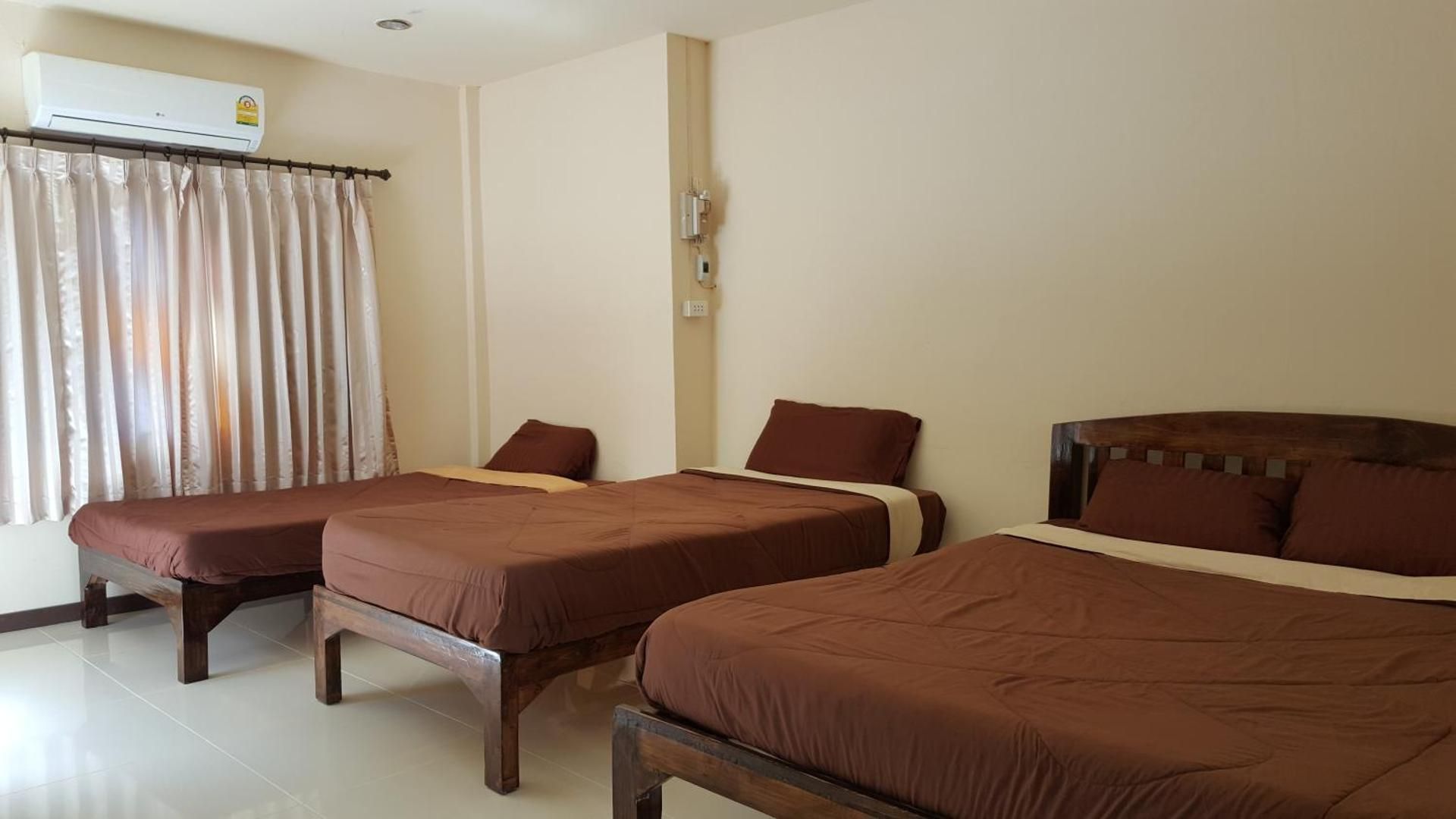 Bansuan Inthanon Resort Quadruple Room