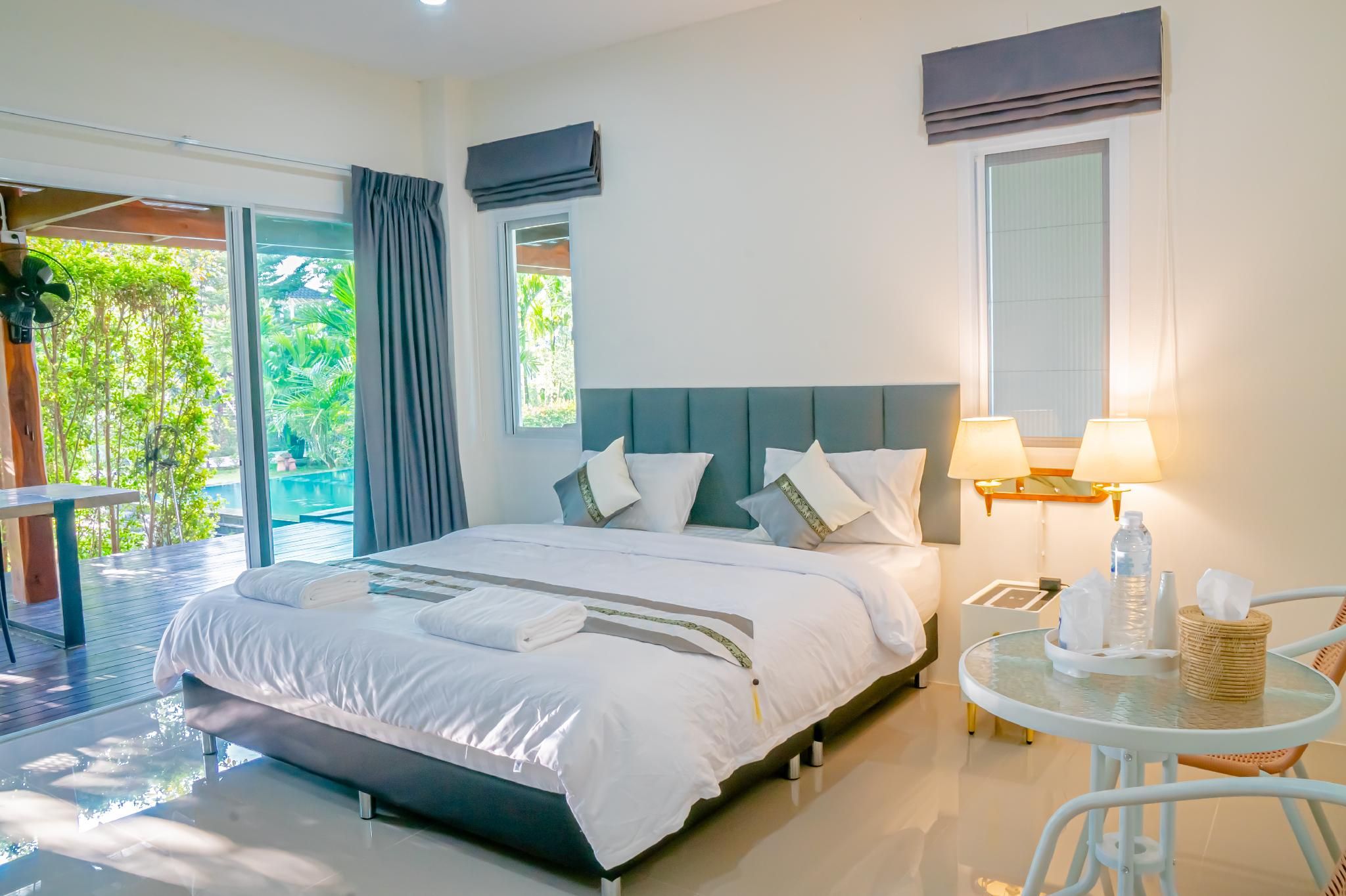 Farinda Resort & Pool Villa Standard Room 2