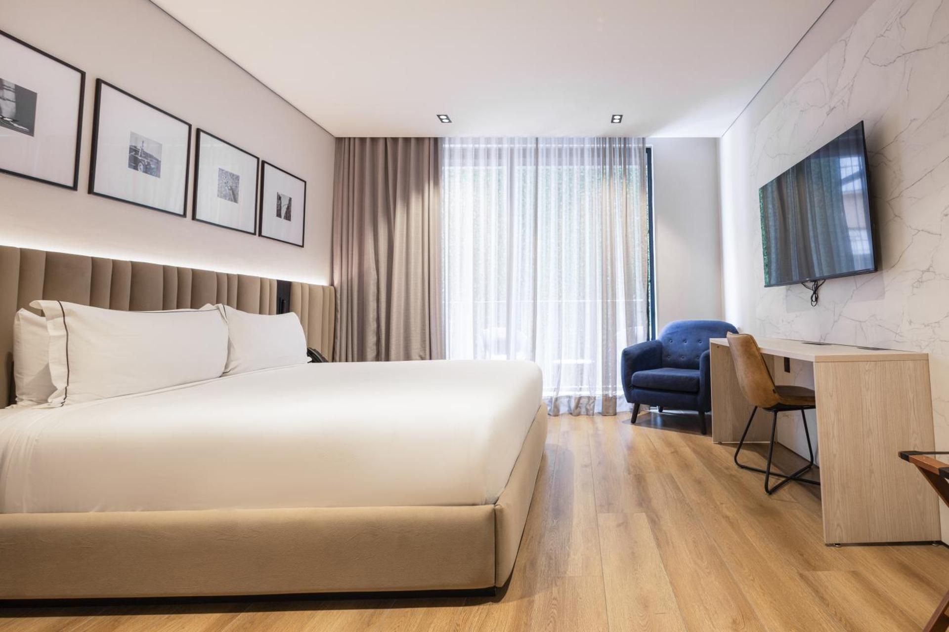 Deluxe Double Room with Balcony