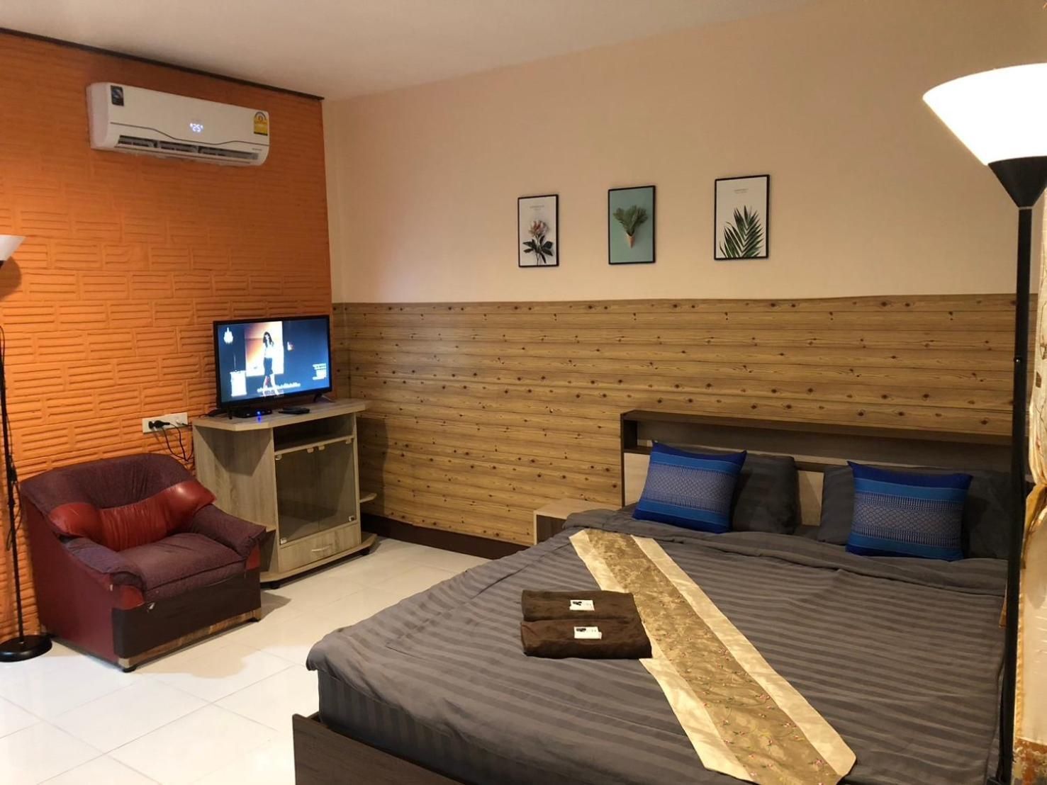 Double Room with Mountain View