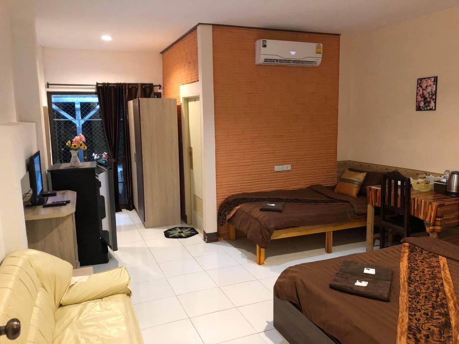 Triple Room with Terrace