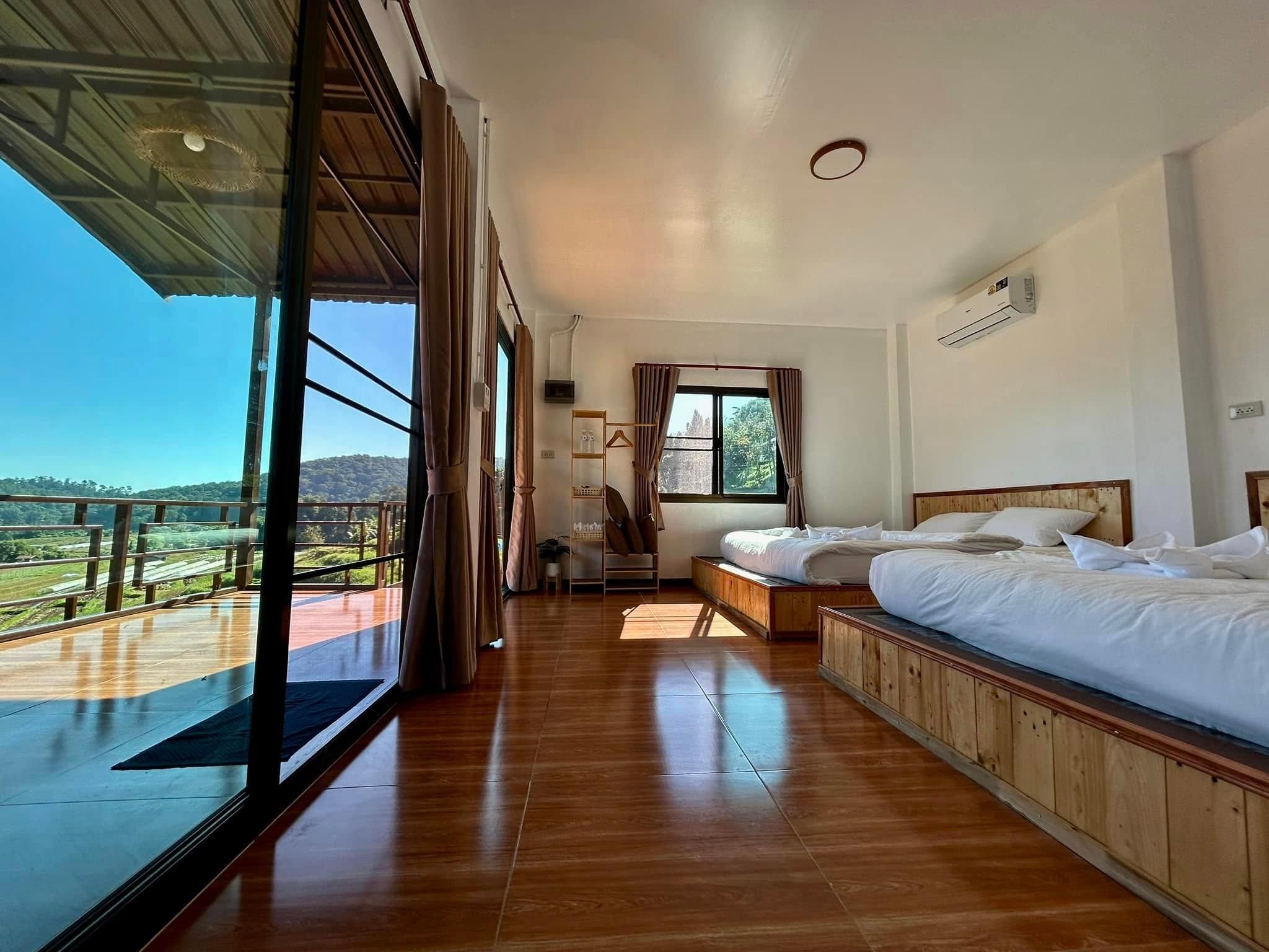 Deluxe Double or Twin