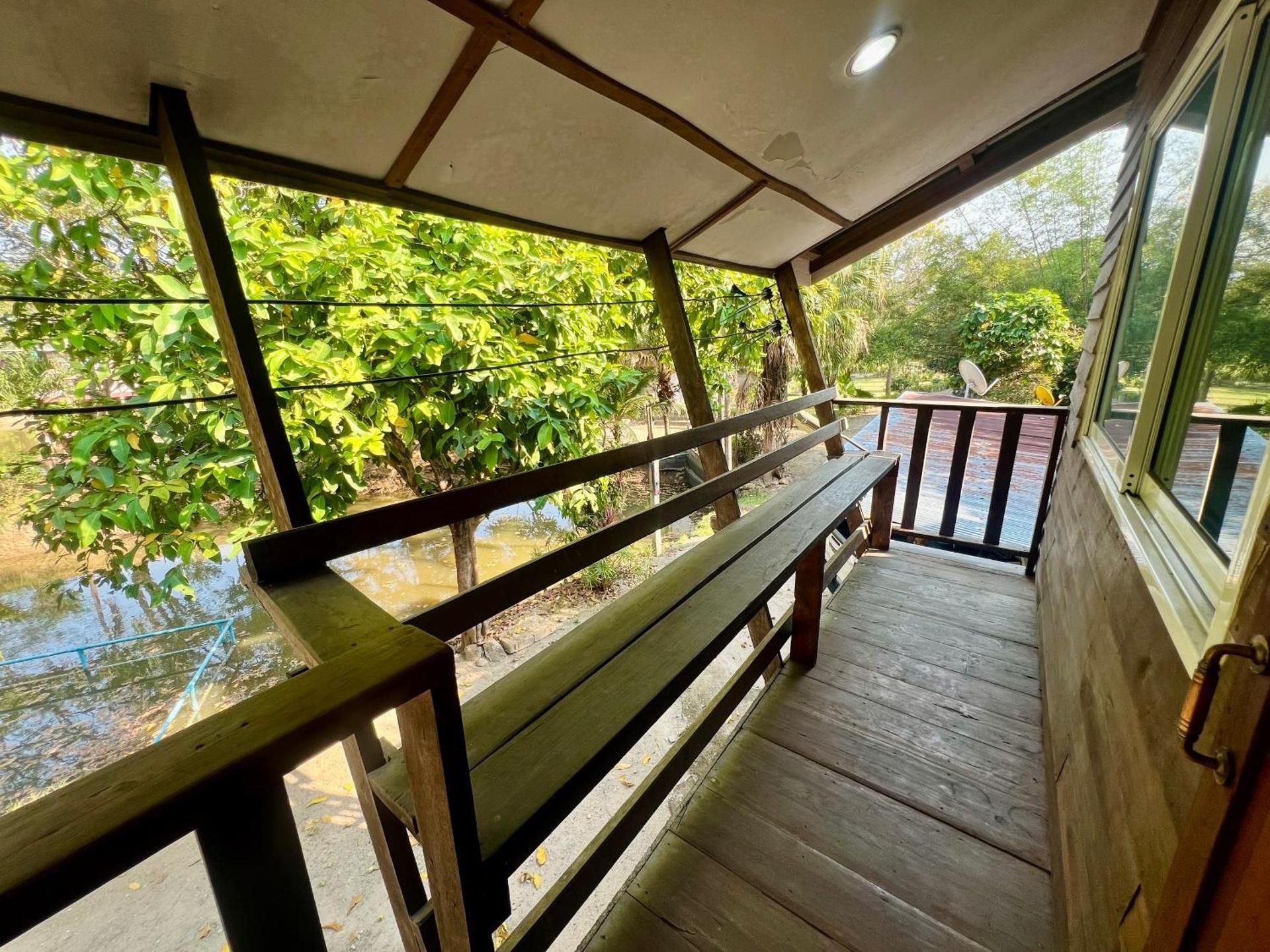 Suite with Mountain View