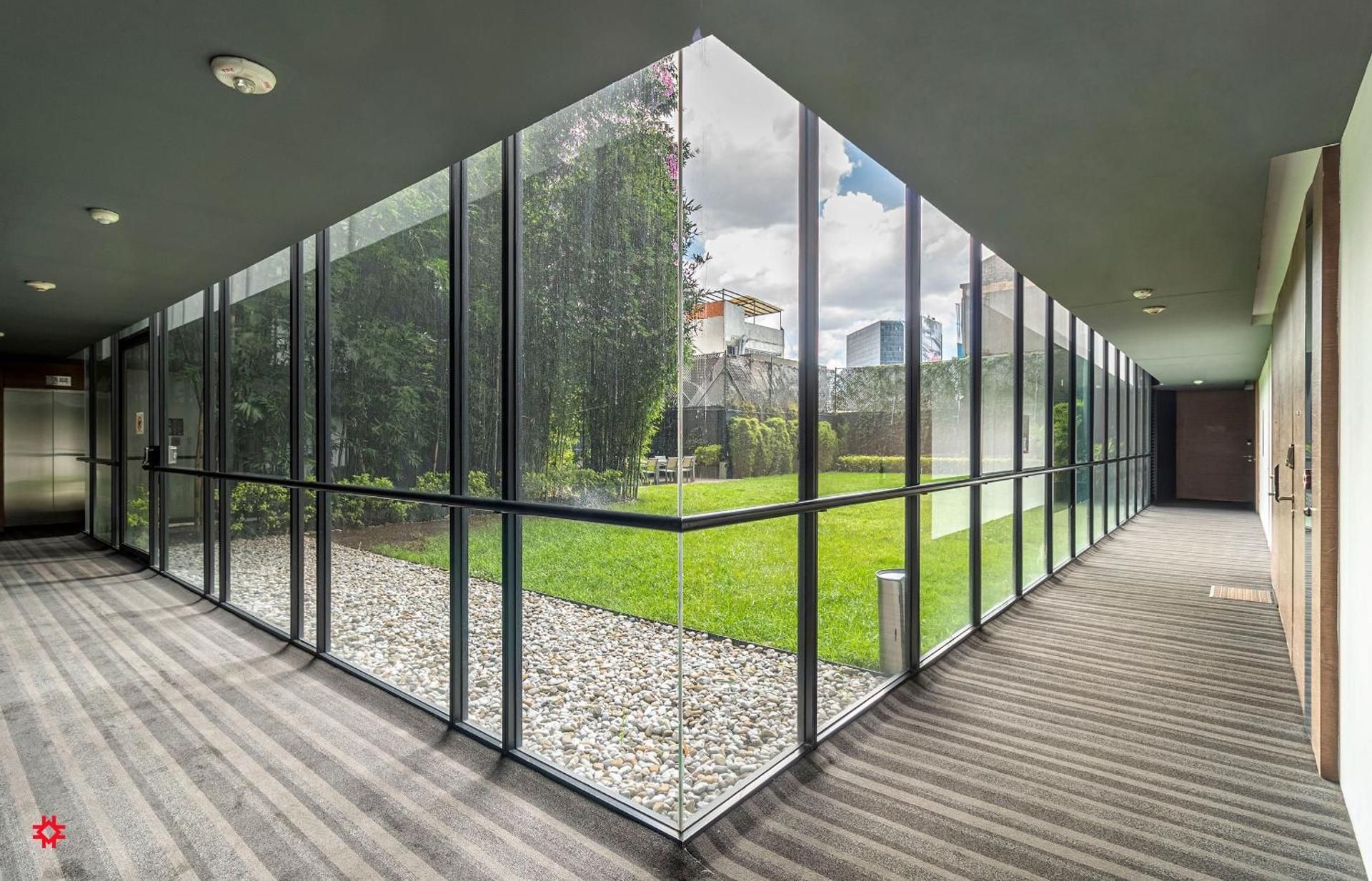 Casa Magenta by Kukun