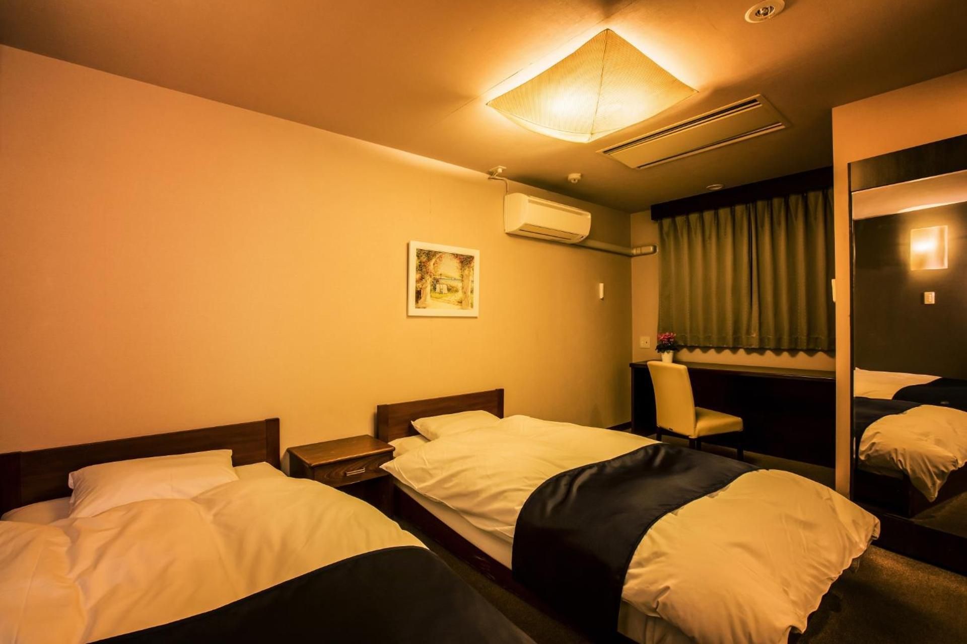 Economy Twin Room
