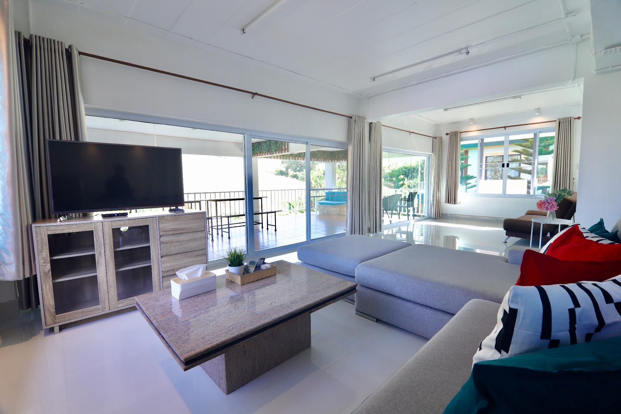 Hillside House Khao Kho Family Room with Balcony 3