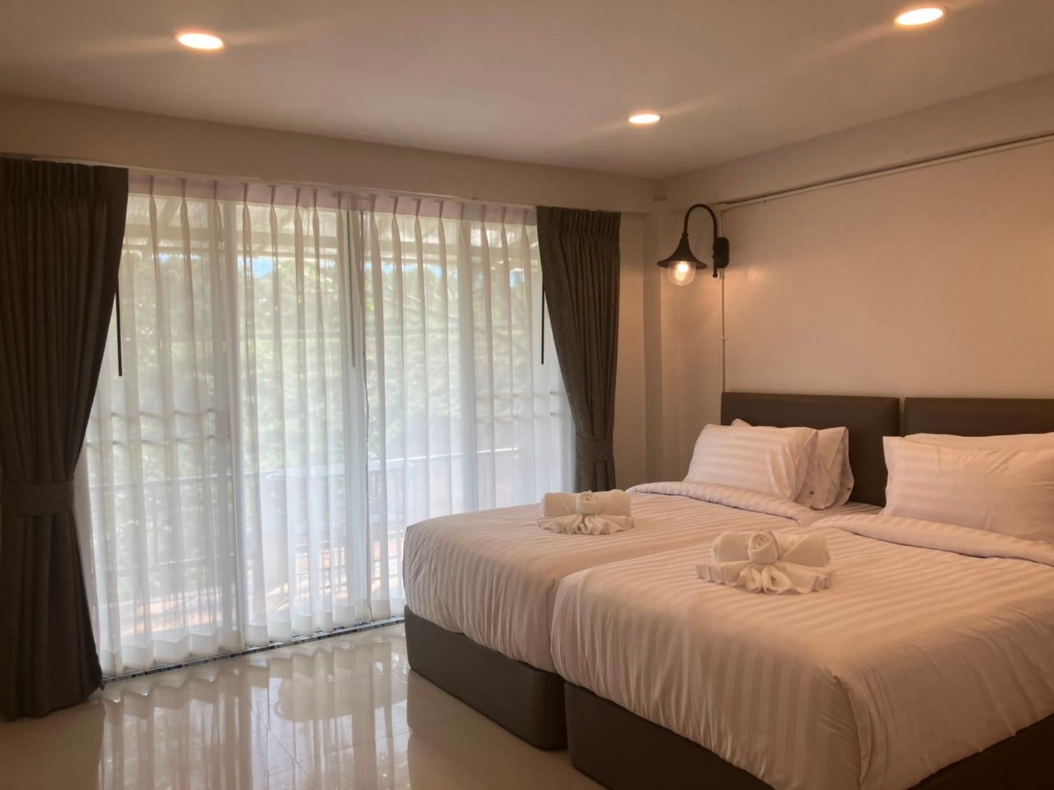 Route12 Superior Double Room - Non-Smoking 2